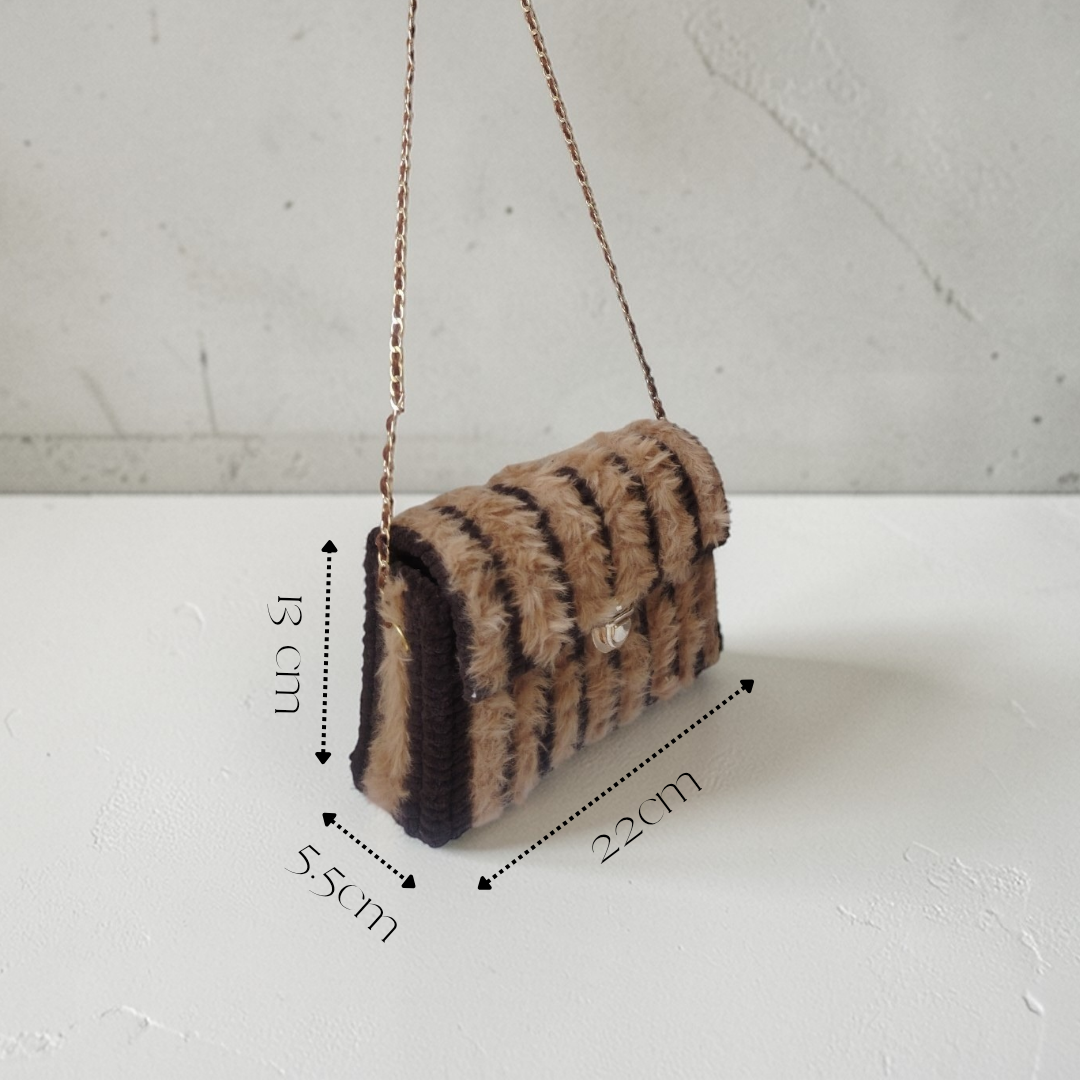 Cartera de lana tejida a mano marrón oscuro-claro - miniatura 5