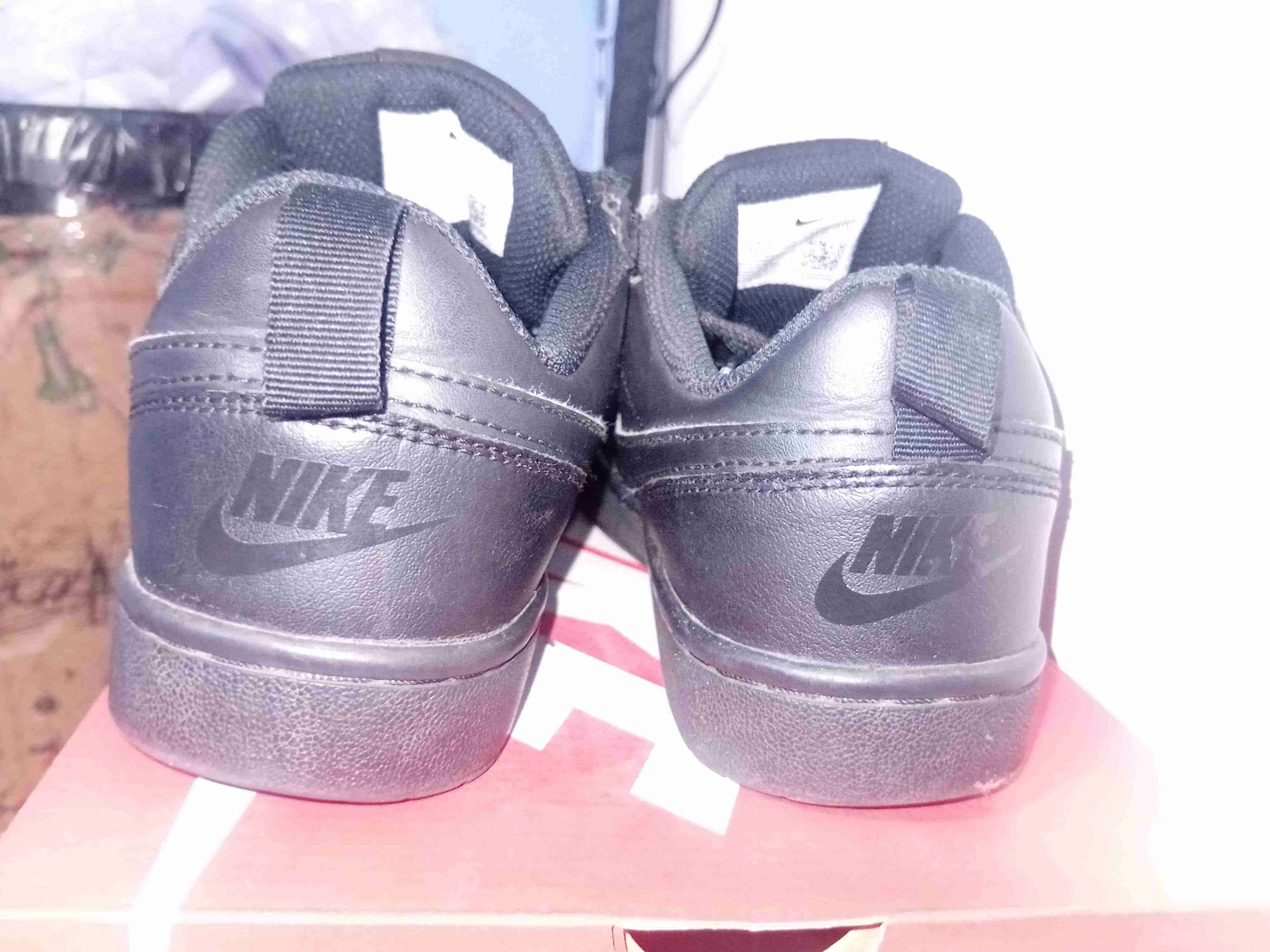 Zapatillas negras Nike - miniatura 3