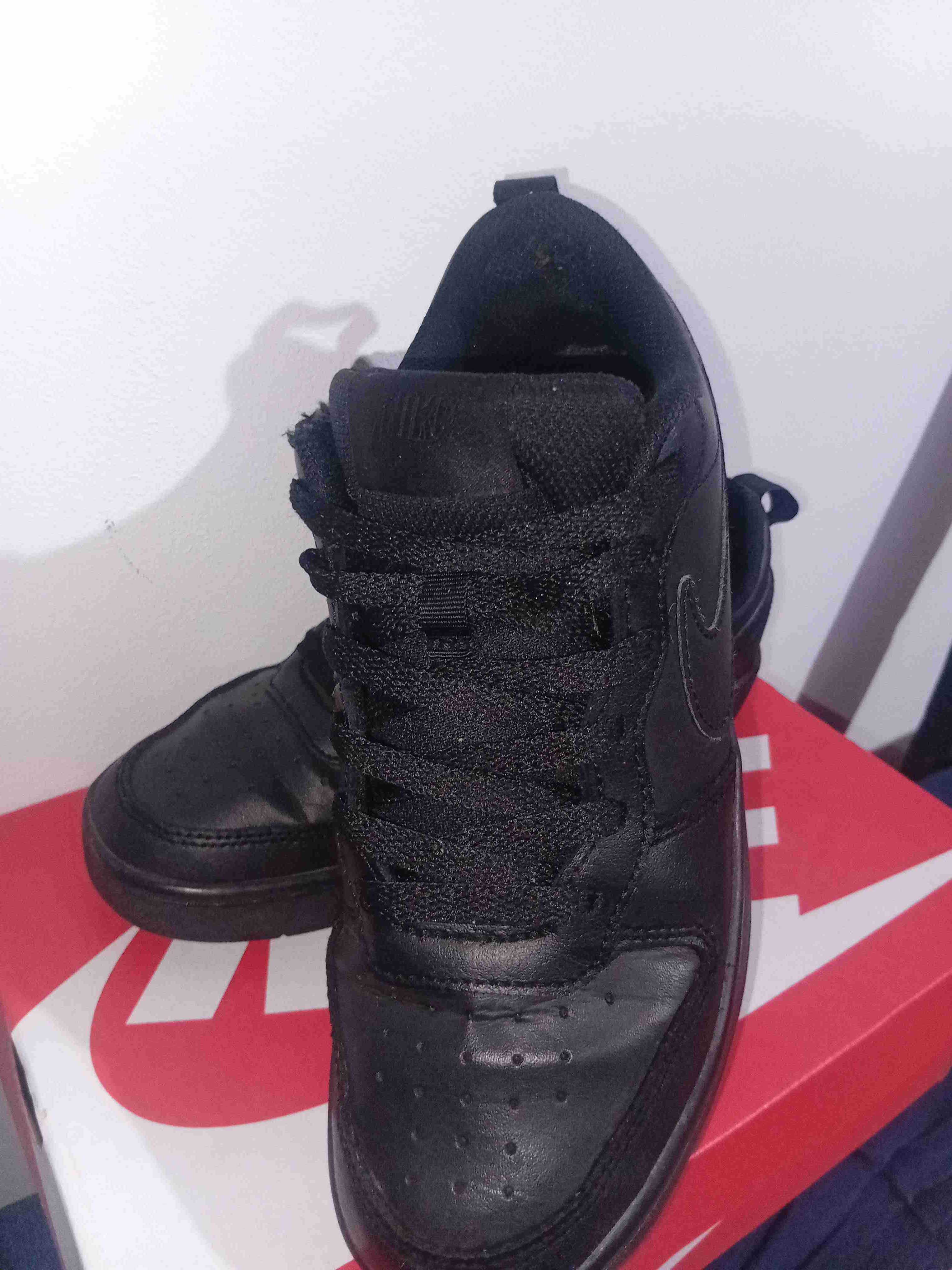 Zapatillas negras Nike - miniatura 4