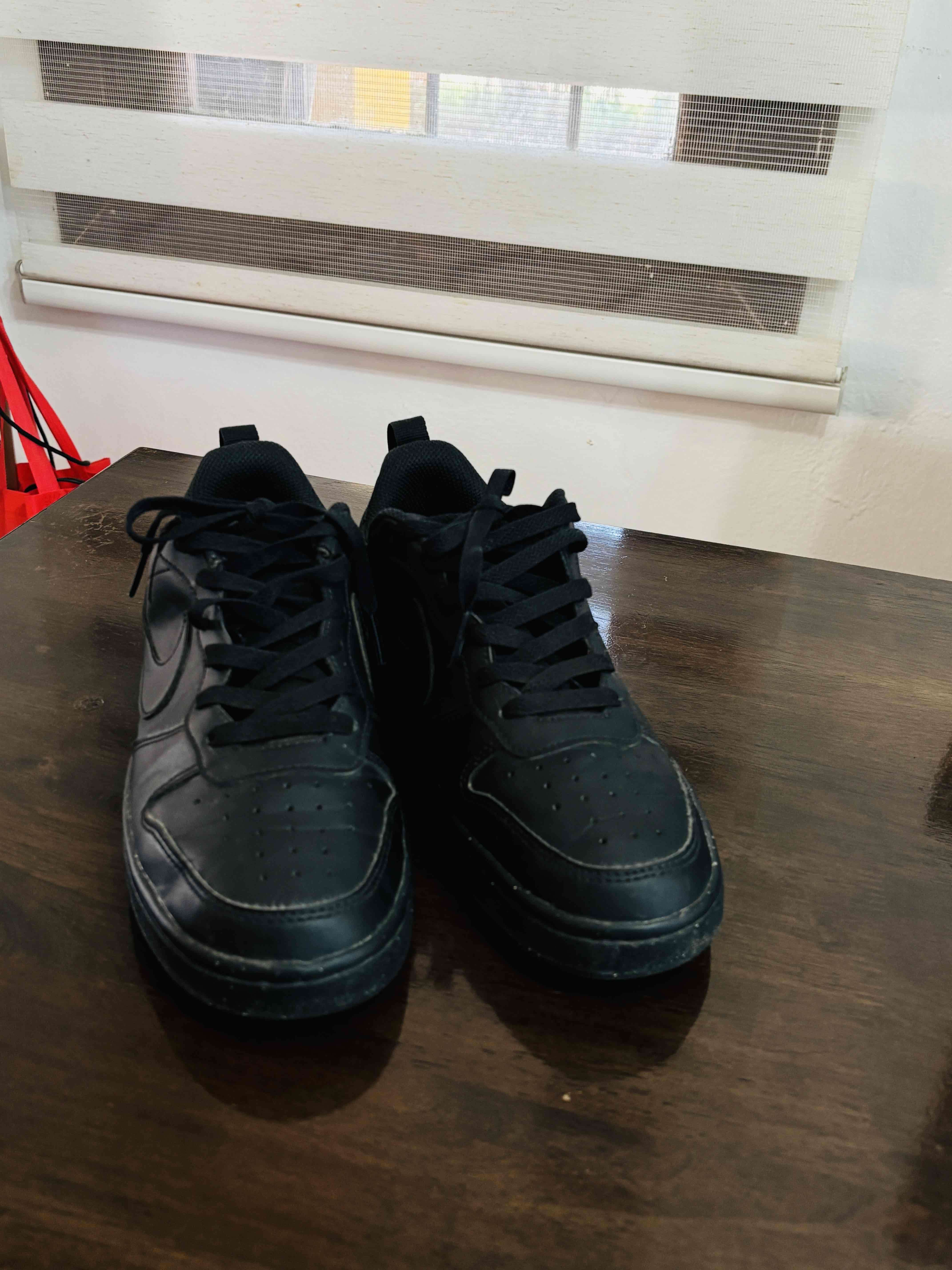 Zapatillas nike negras cuero - miniatura 2