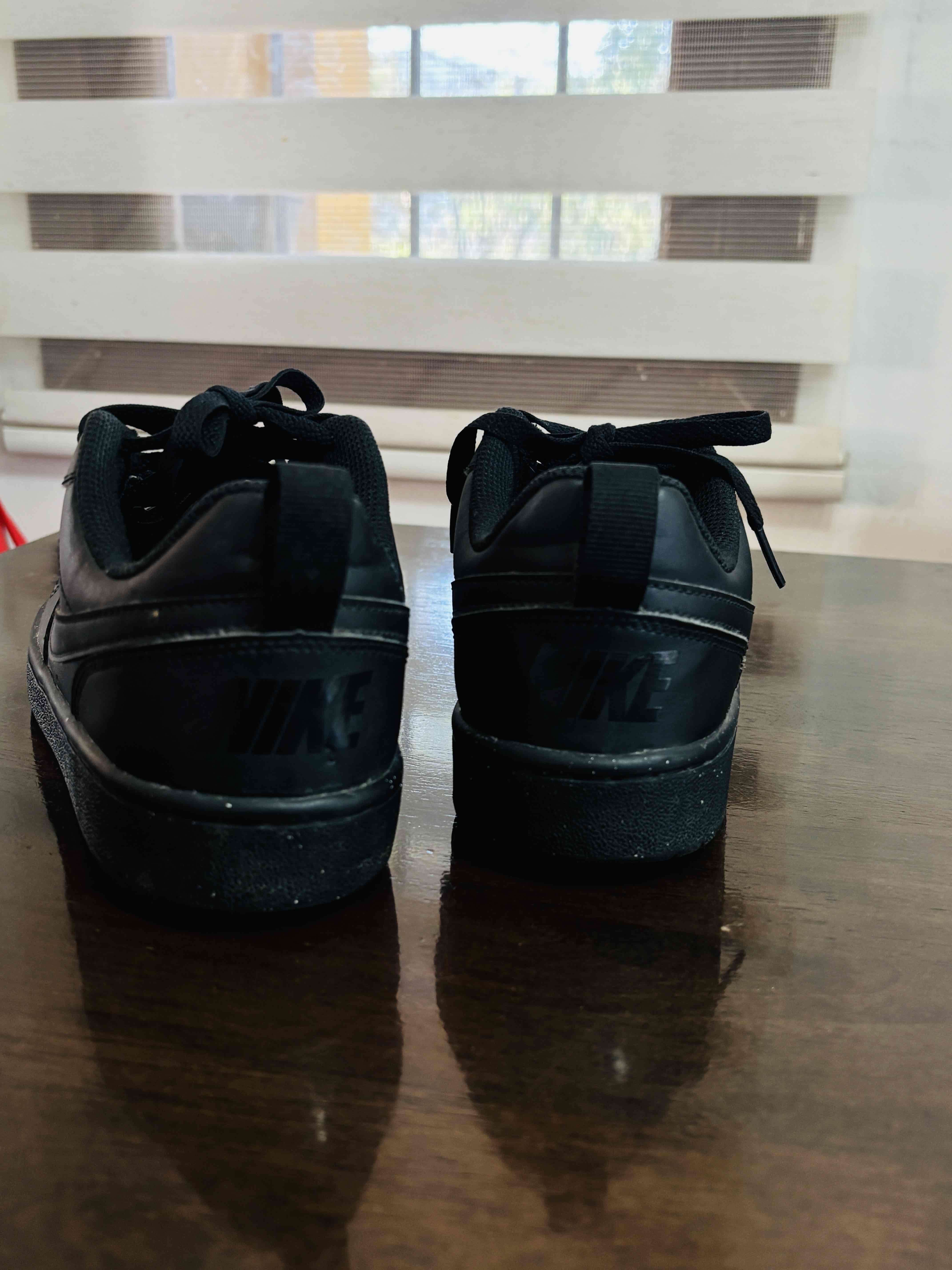 Zapatillas nike negras cuero - miniatura 3