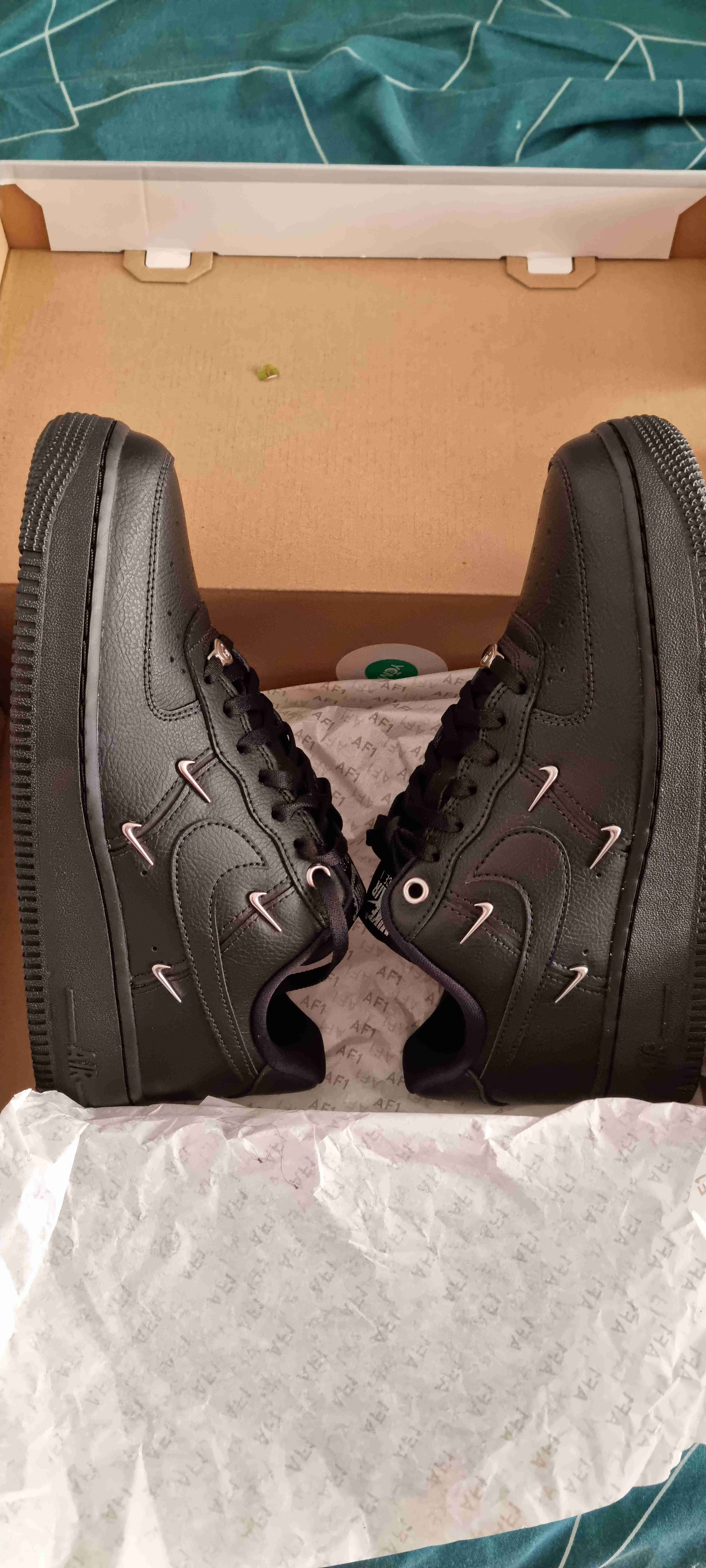 Zapatillas negras Air Force 1 '07 LX - miniatura 3