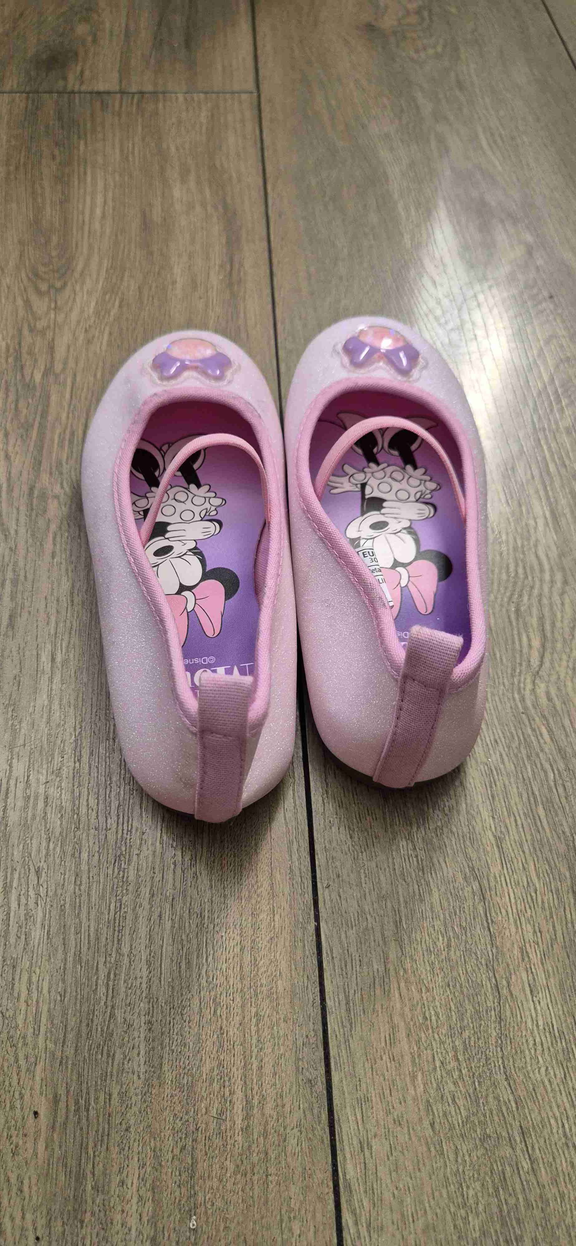 Zapatos rosados Minnie Mouse. - miniatura 2