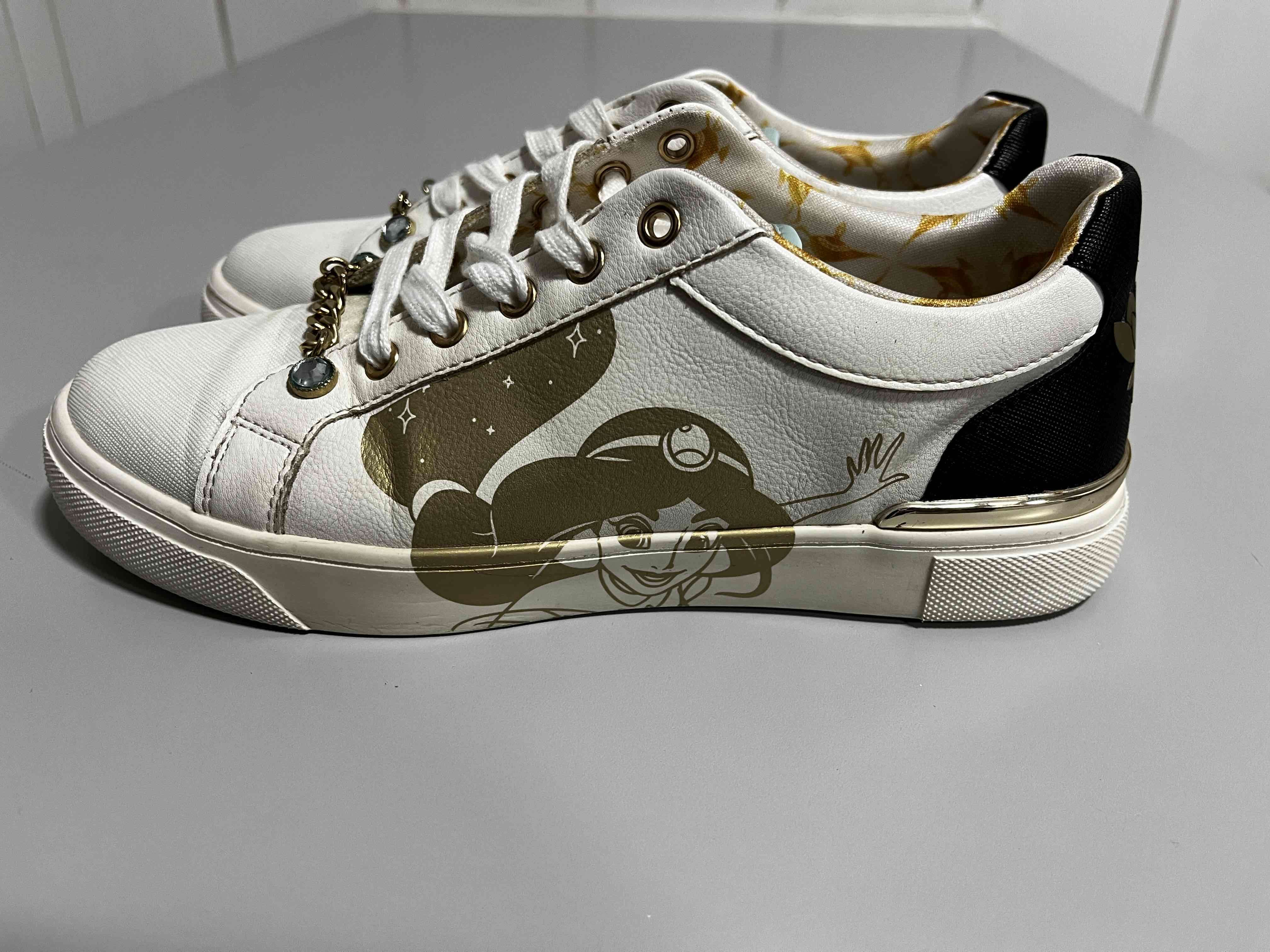 Zapatillas Aldo Disney blancas con diseño dorado - miniatura 2