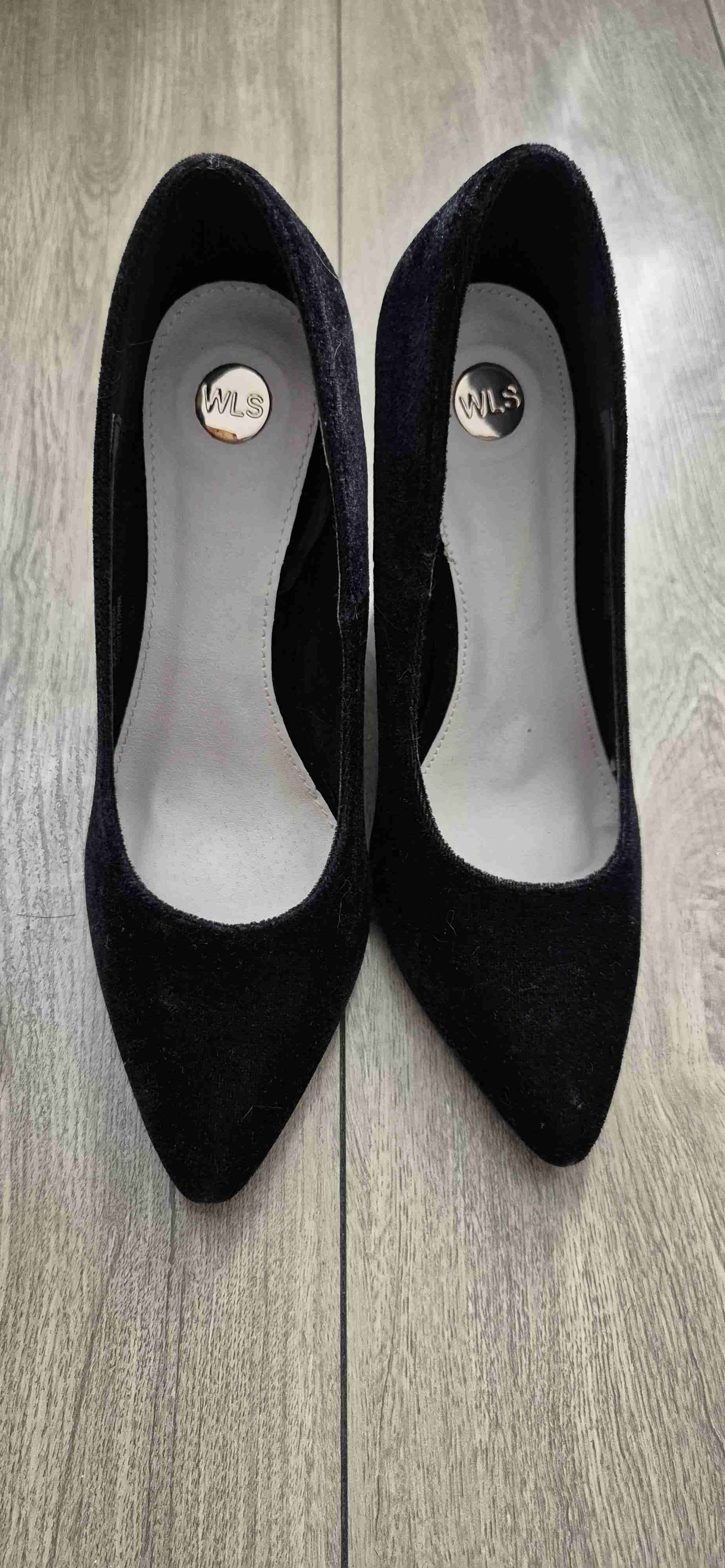 Zapatos de tacón negros - miniatura 1