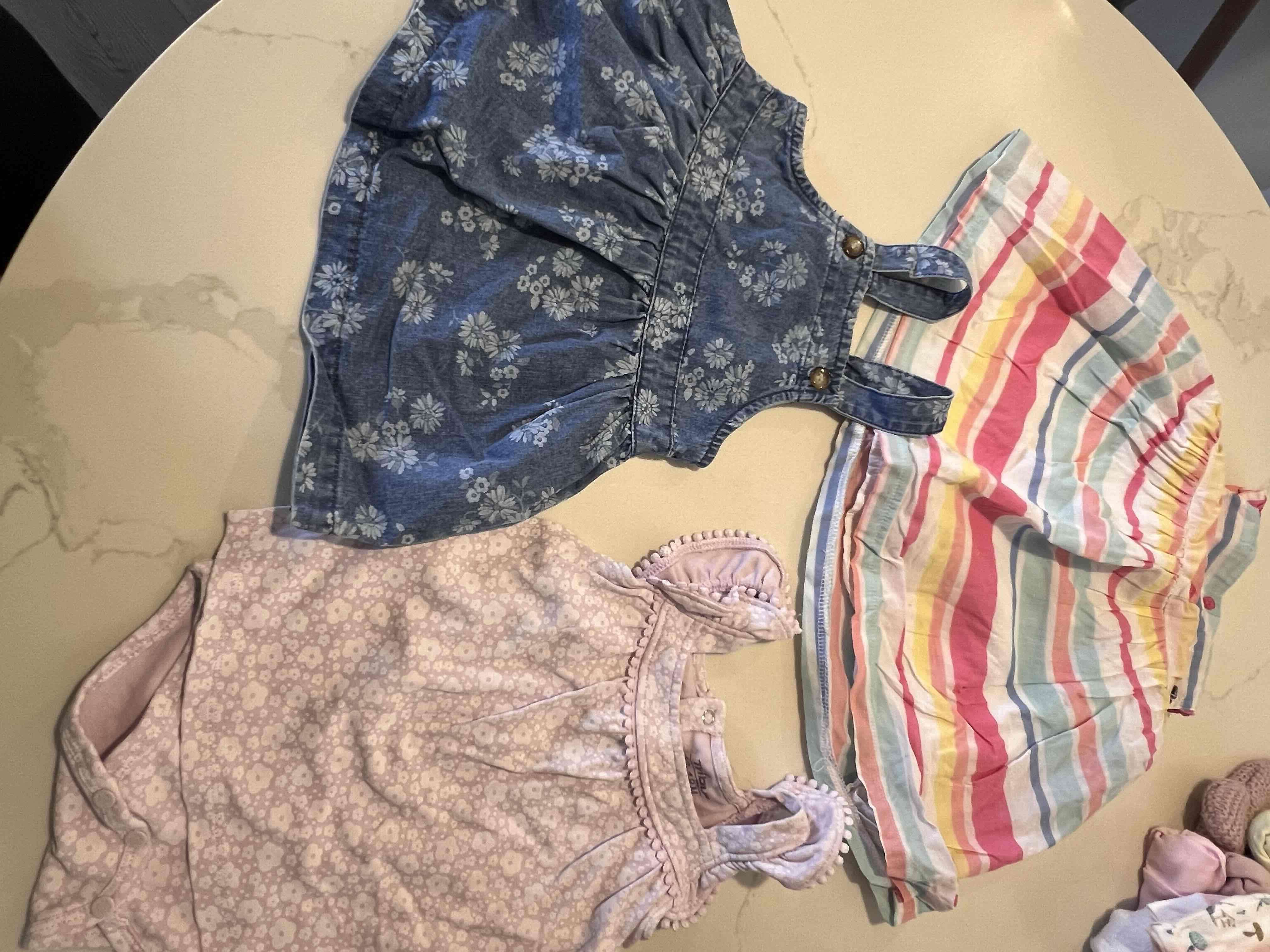 Ropa de niña en muy buen estado - miniatura 4