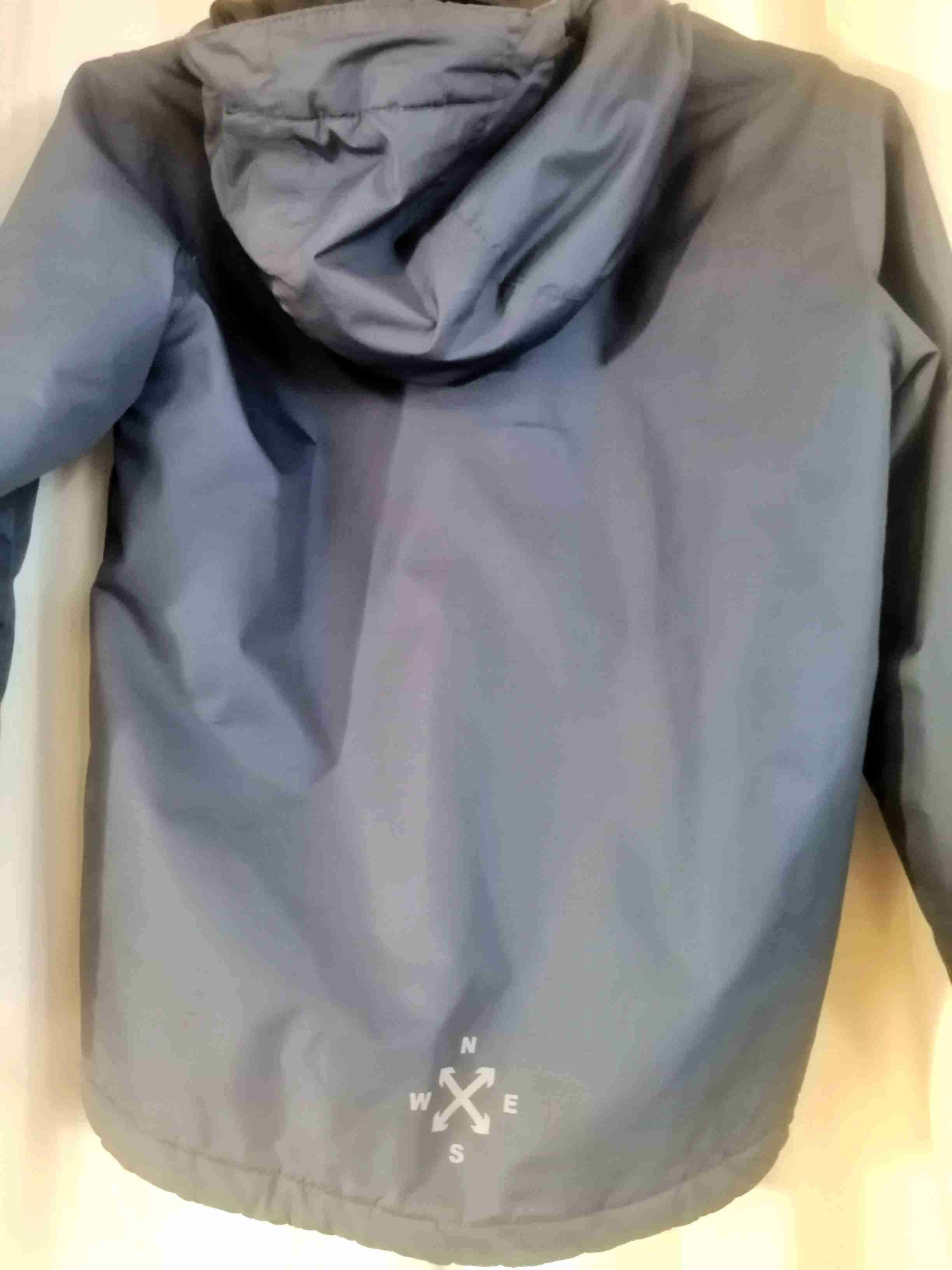 Chaqueta azul con capucha talla 10 - miniatura 2