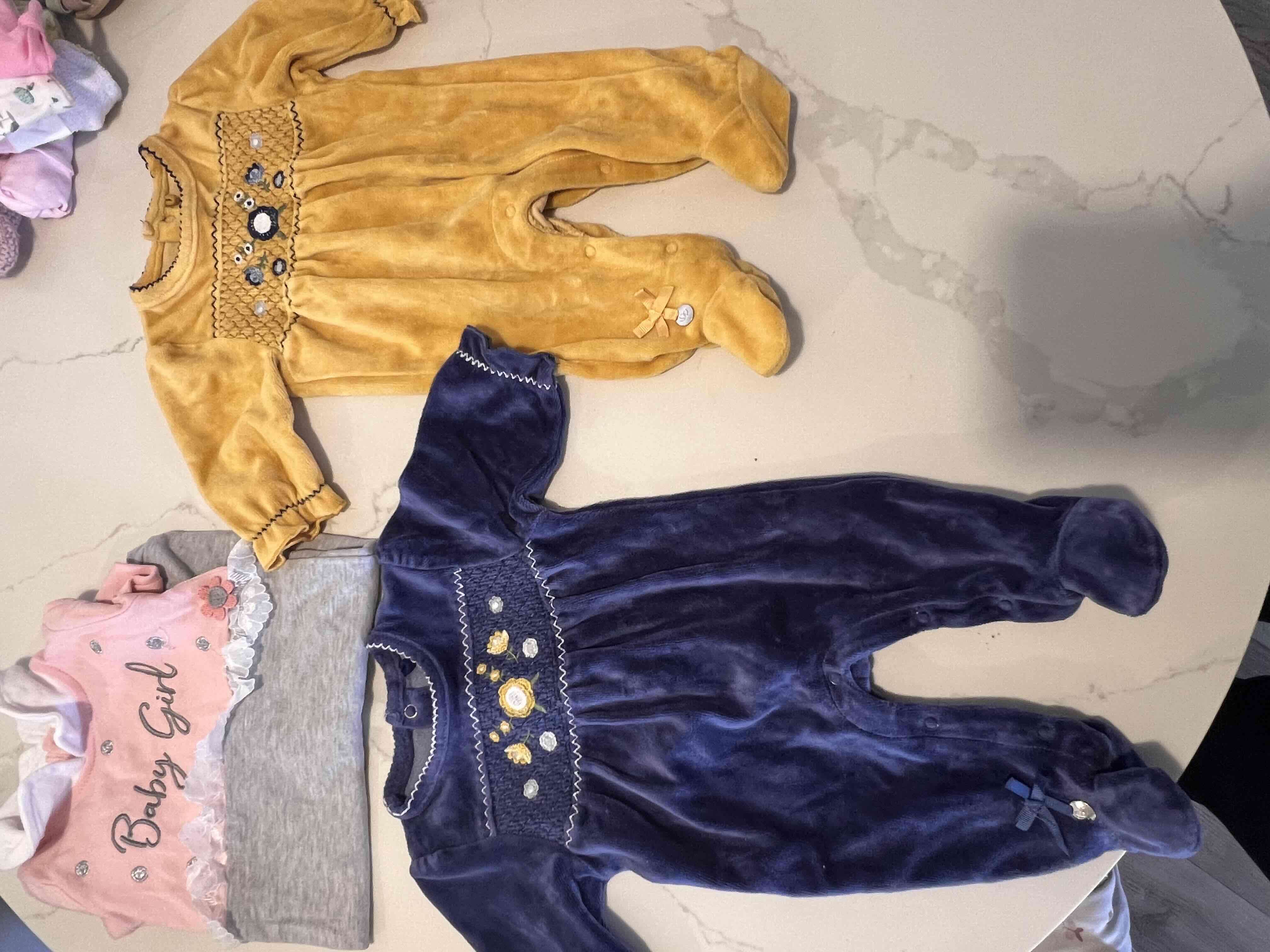 Ropa de niña en muy buen estado - miniatura 5