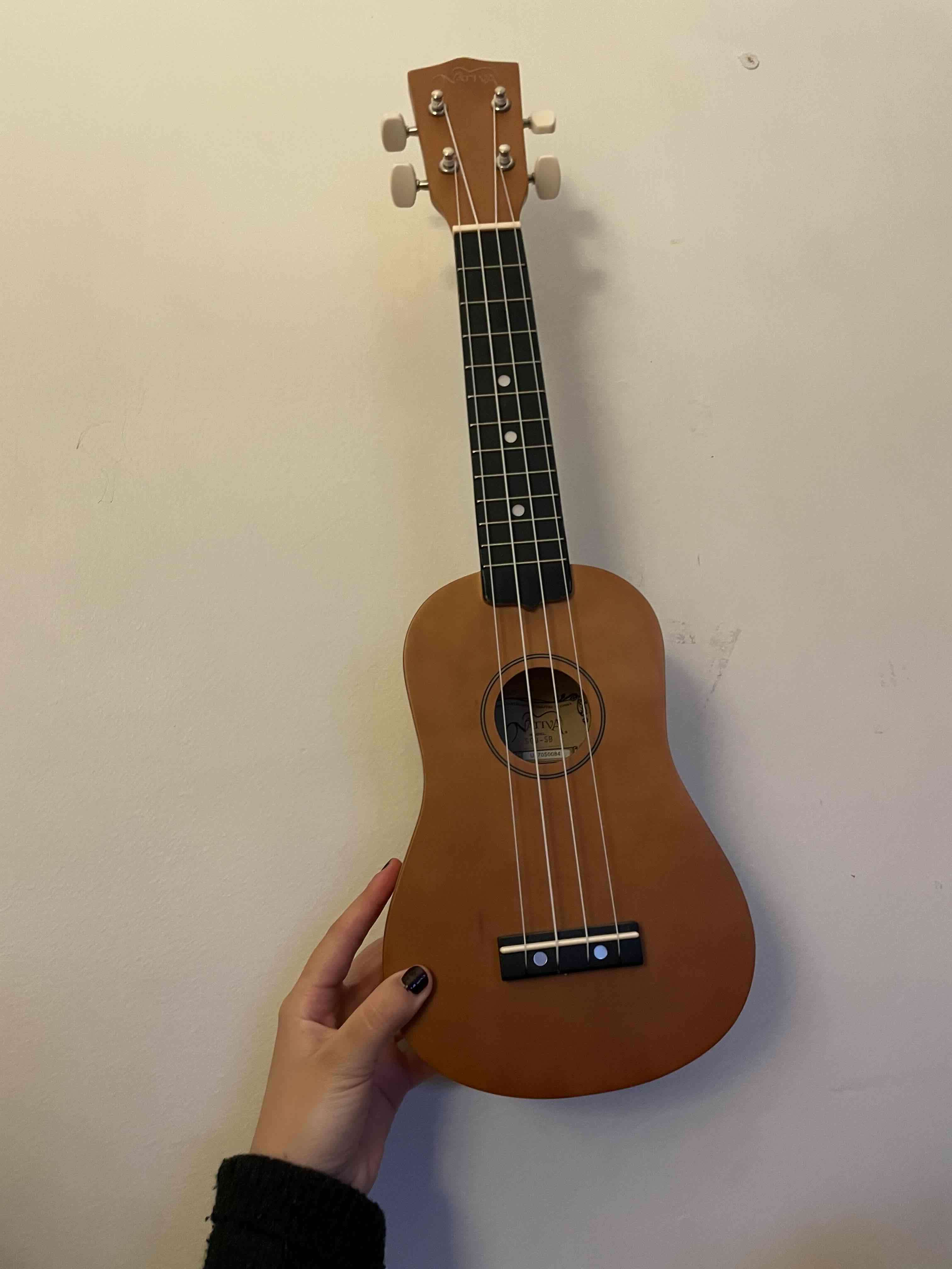 Ukulele NATIVA acústico marrón