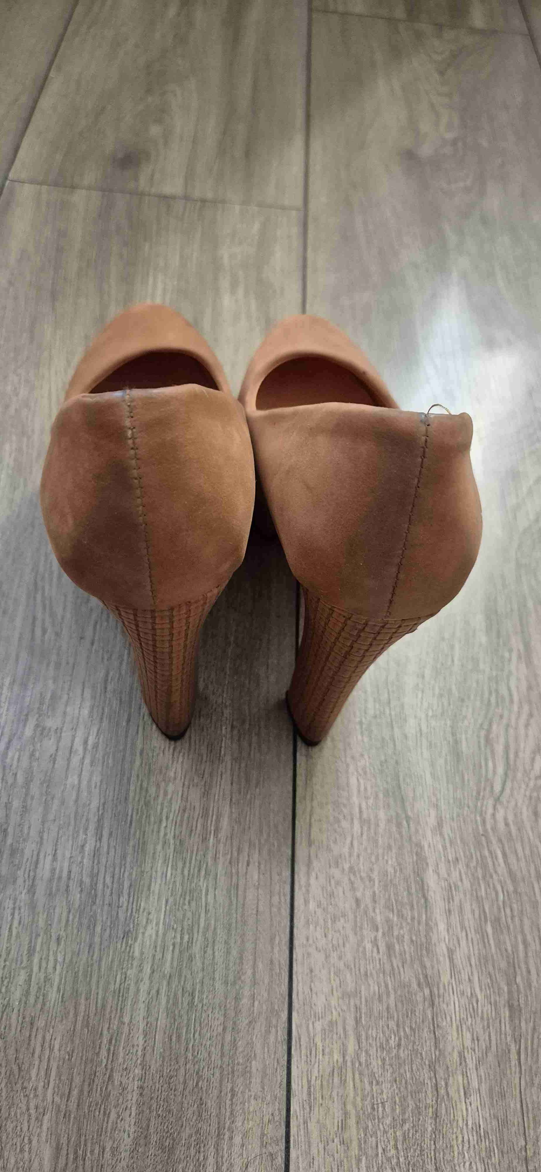 Zapatos taco alto camel - miniatura 2