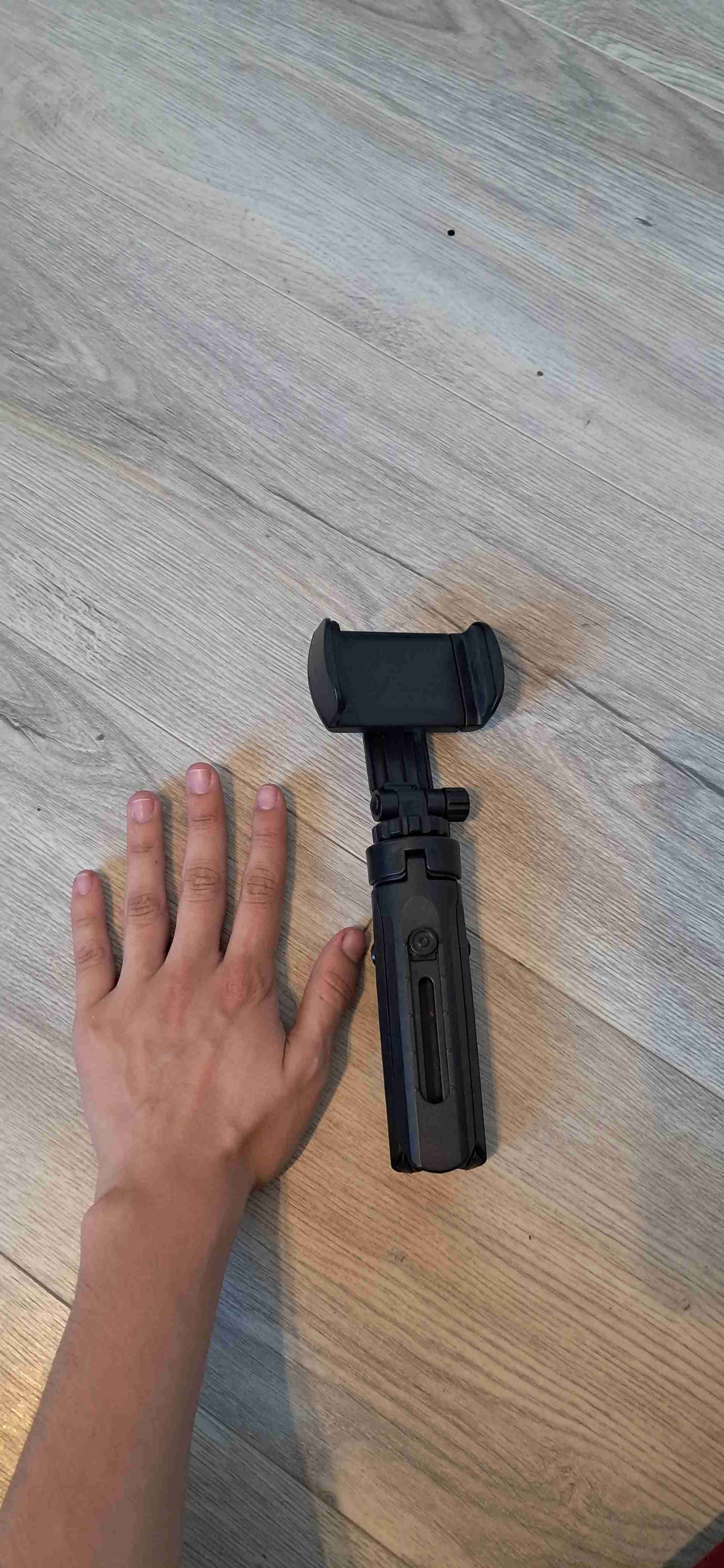 Trípode compacto ajustable para celular - miniatura 4