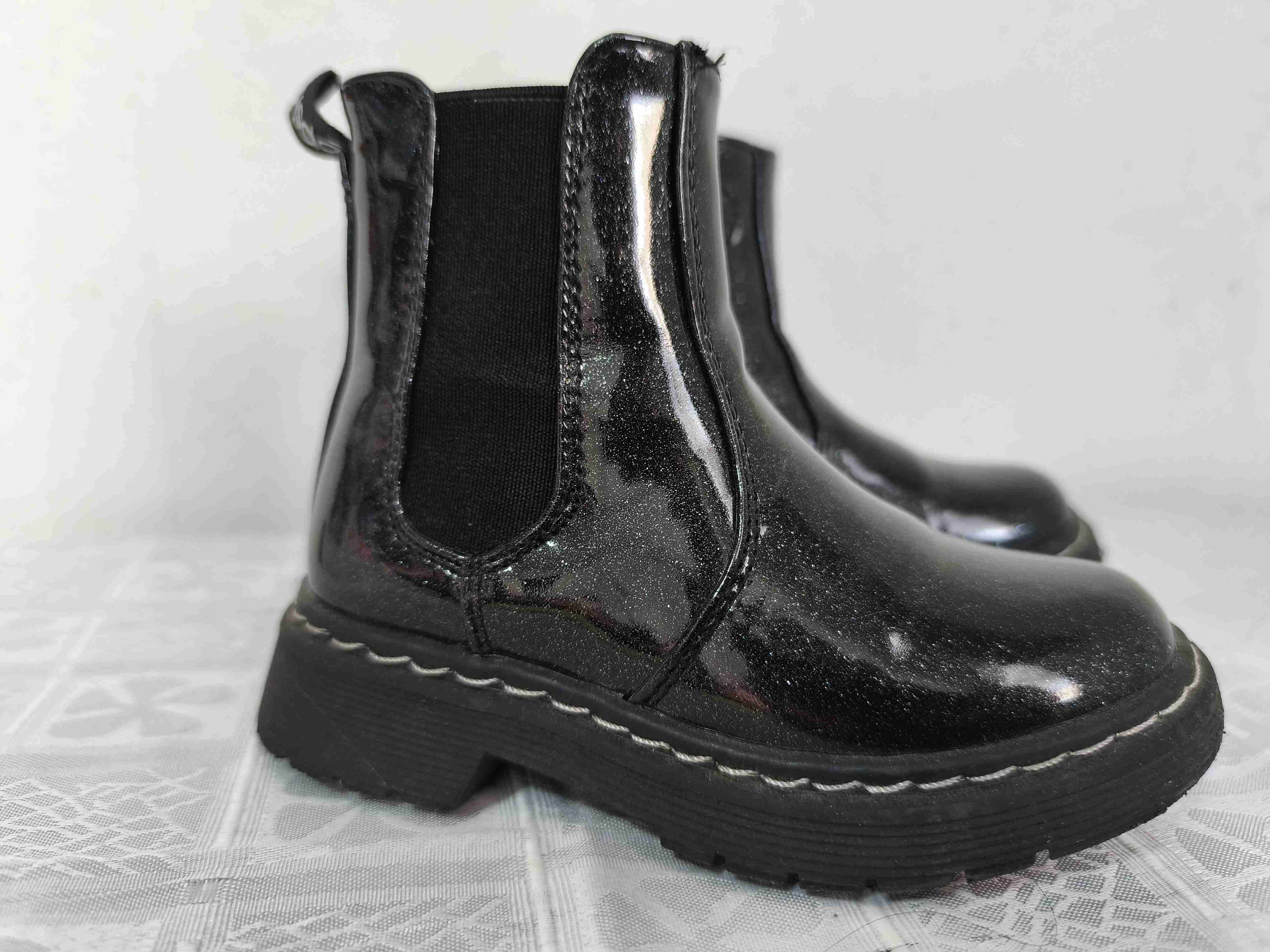 Botines negros charolados - miniatura 2