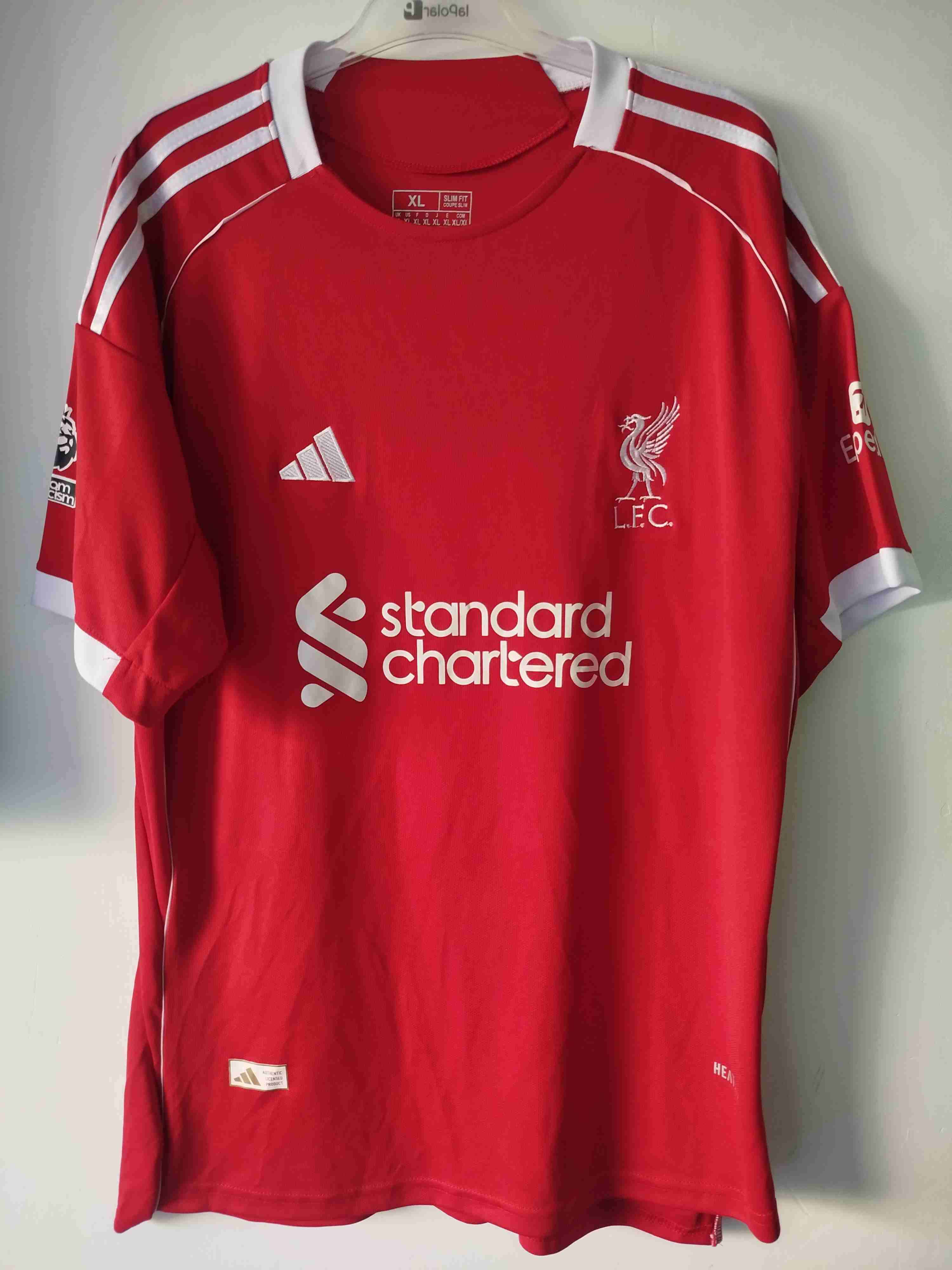 Camiseta Liverpool. Talla XL Hombre - miniatura 1