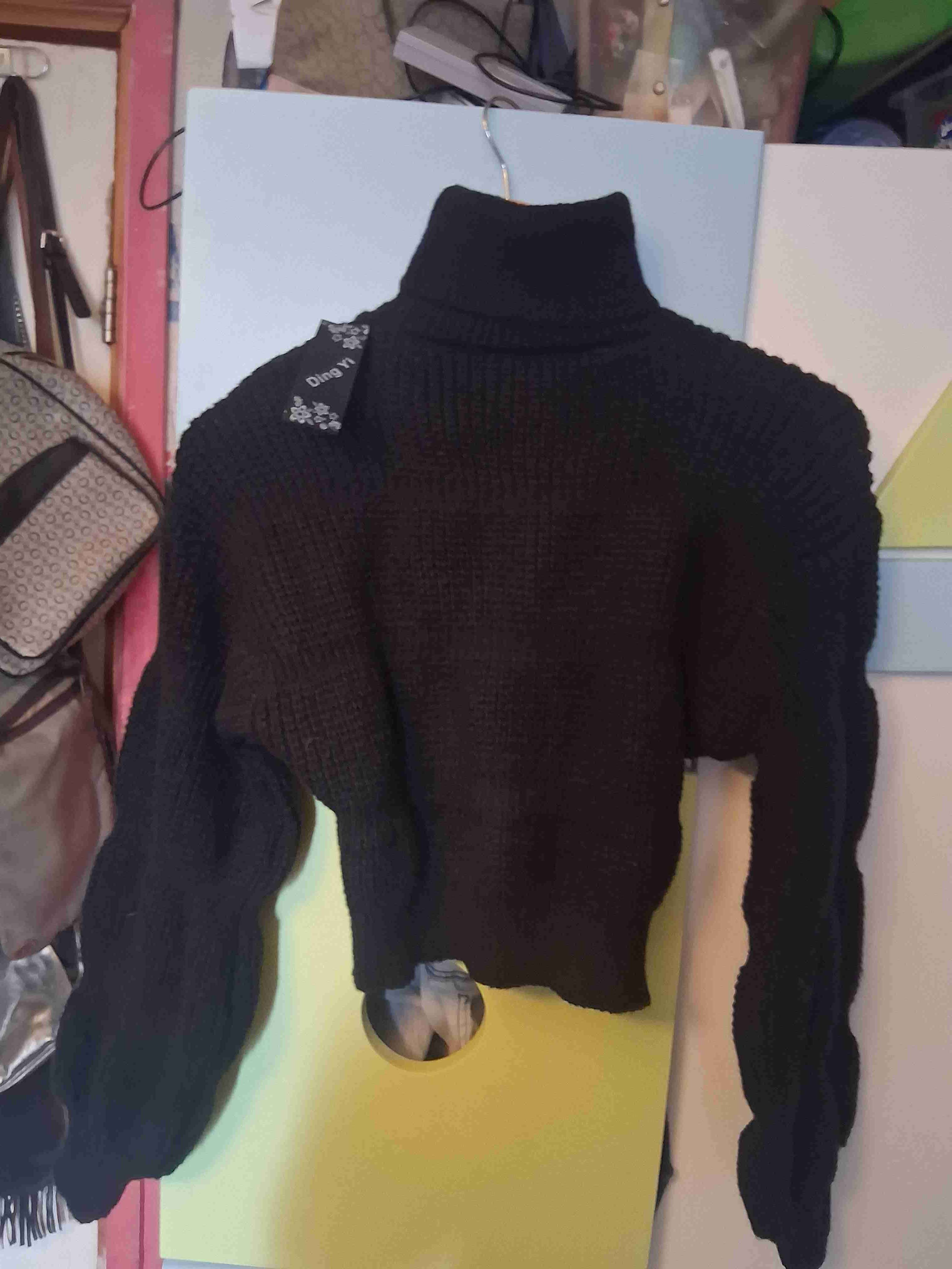 Suéter negro de punto grueso - miniatura 2