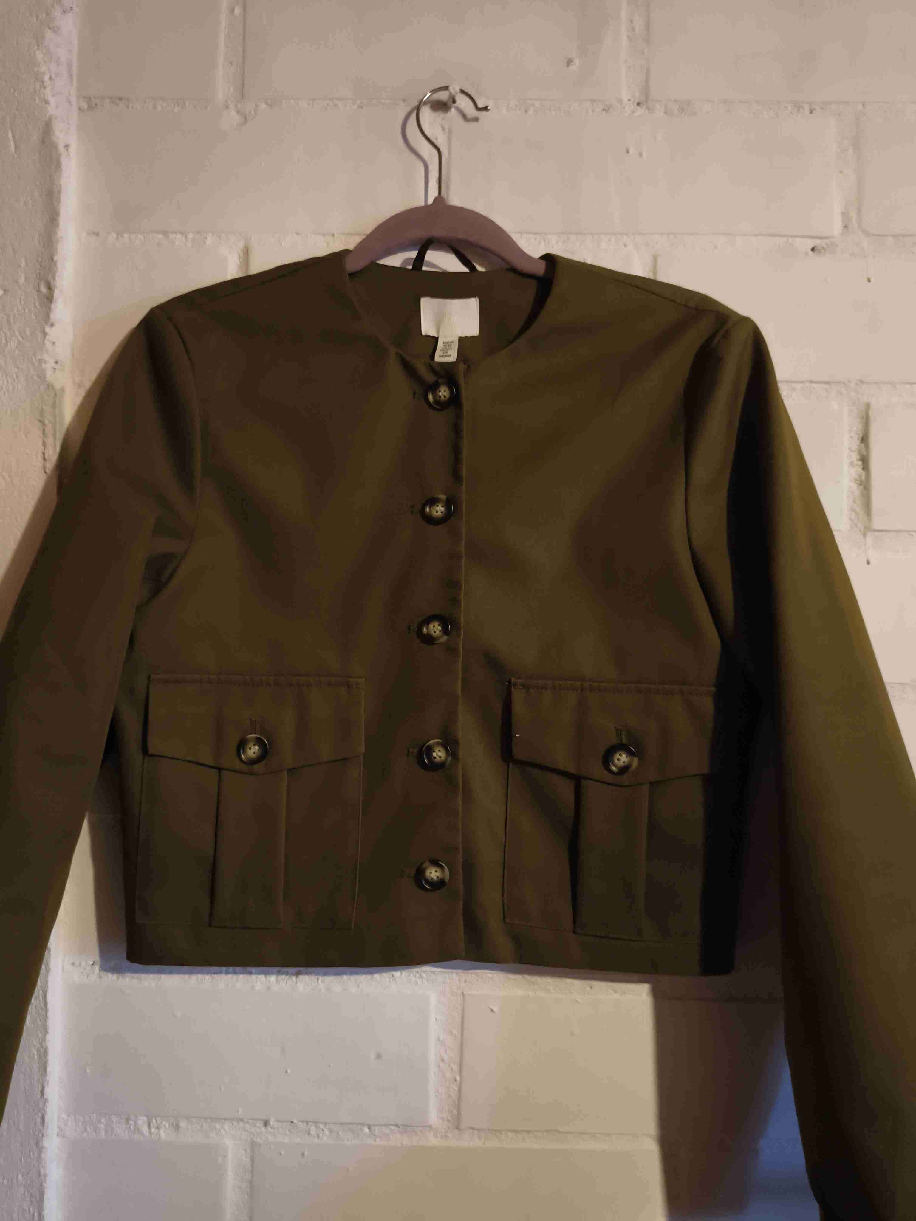 Chaqueta verde militar elegante - miniatura 4