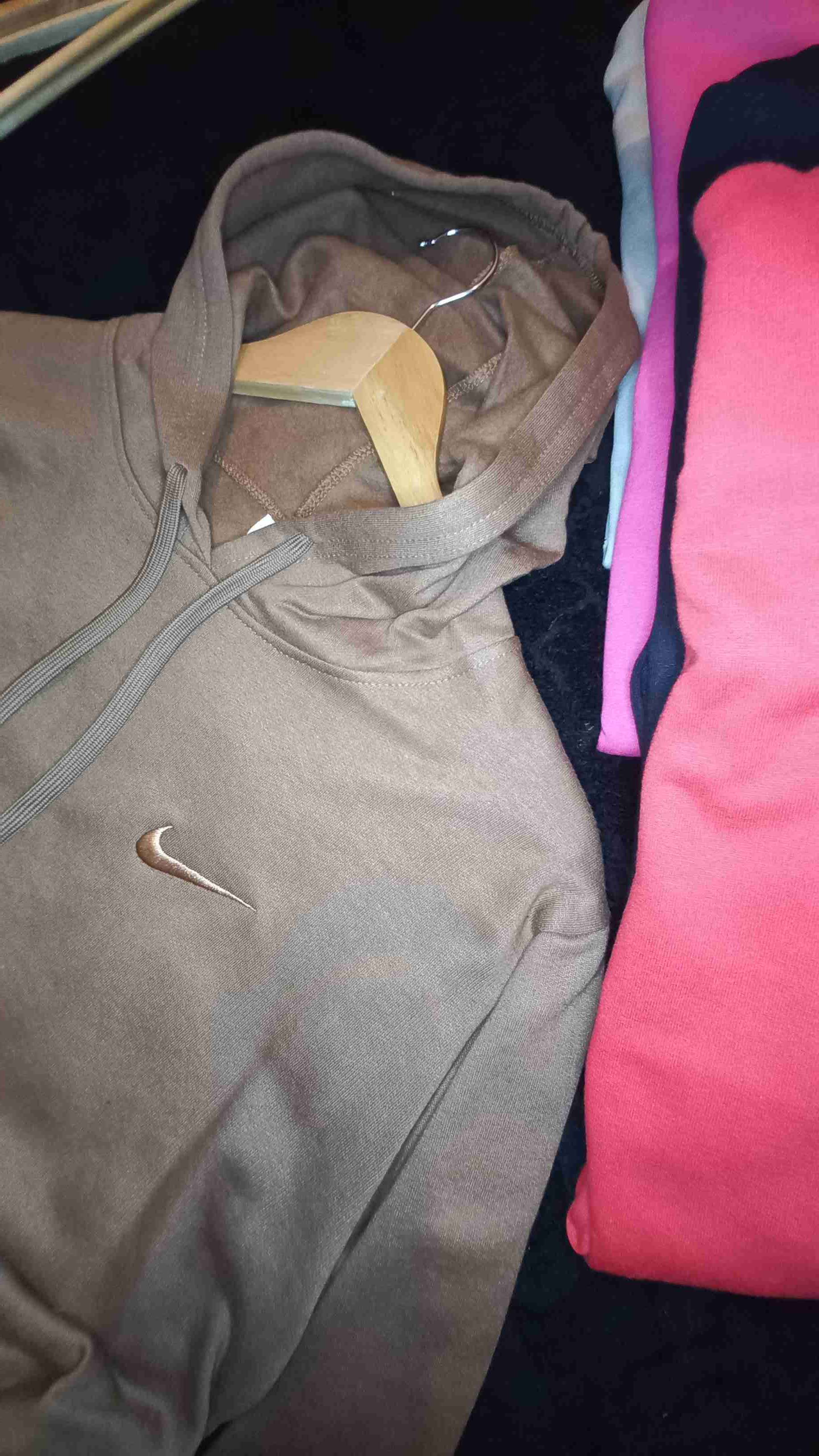 Polerones urbanos y deportivos con capucha - miniatura 2