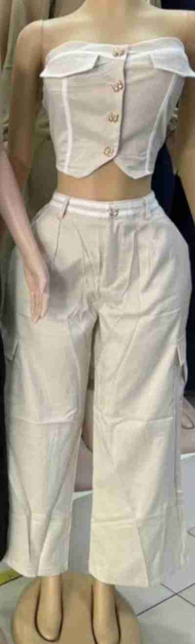 Conjunto top y pantalón beige mujer