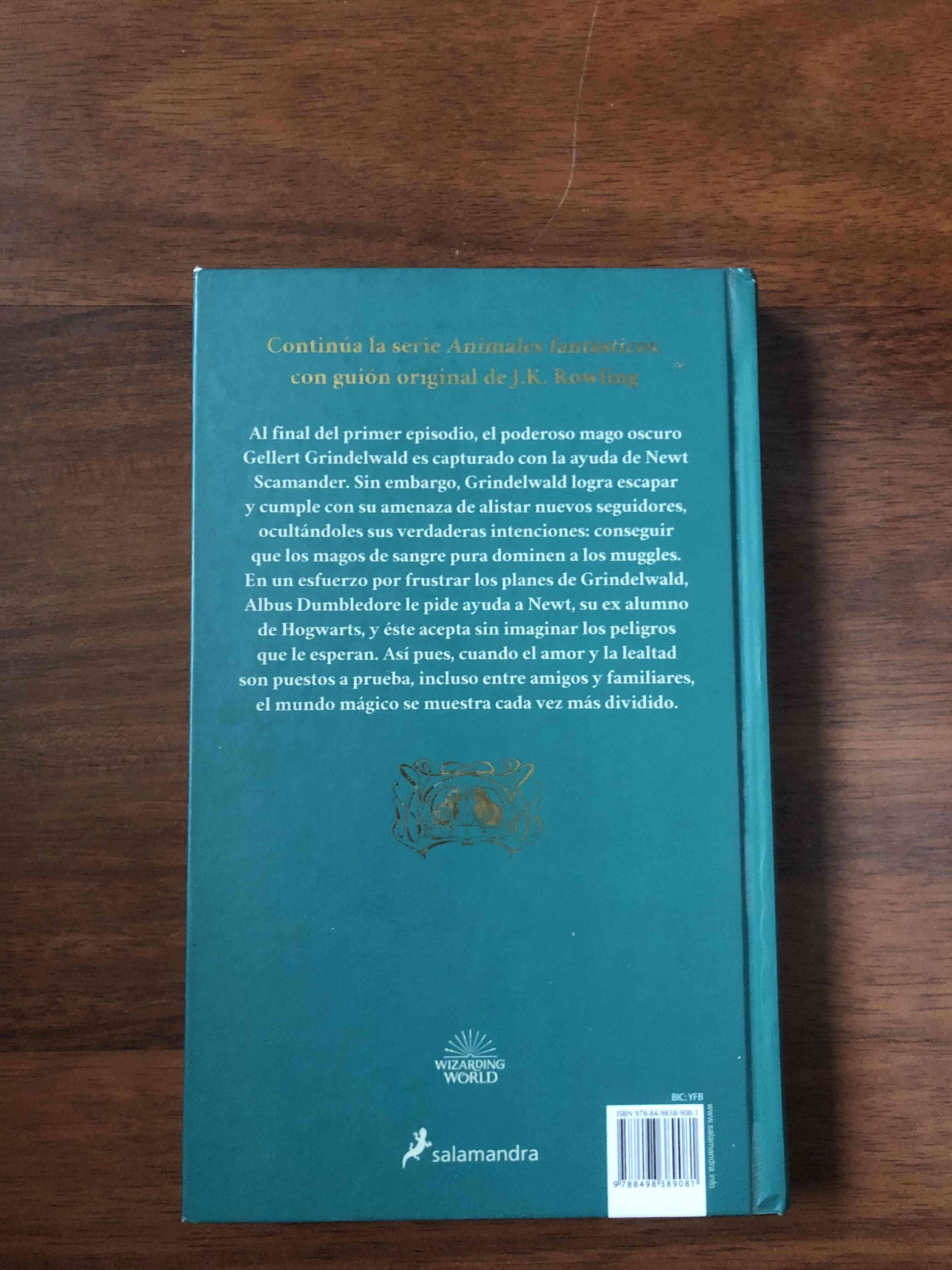 Libro Los Crímenes de Grindelwald Guion original - miniatura 2