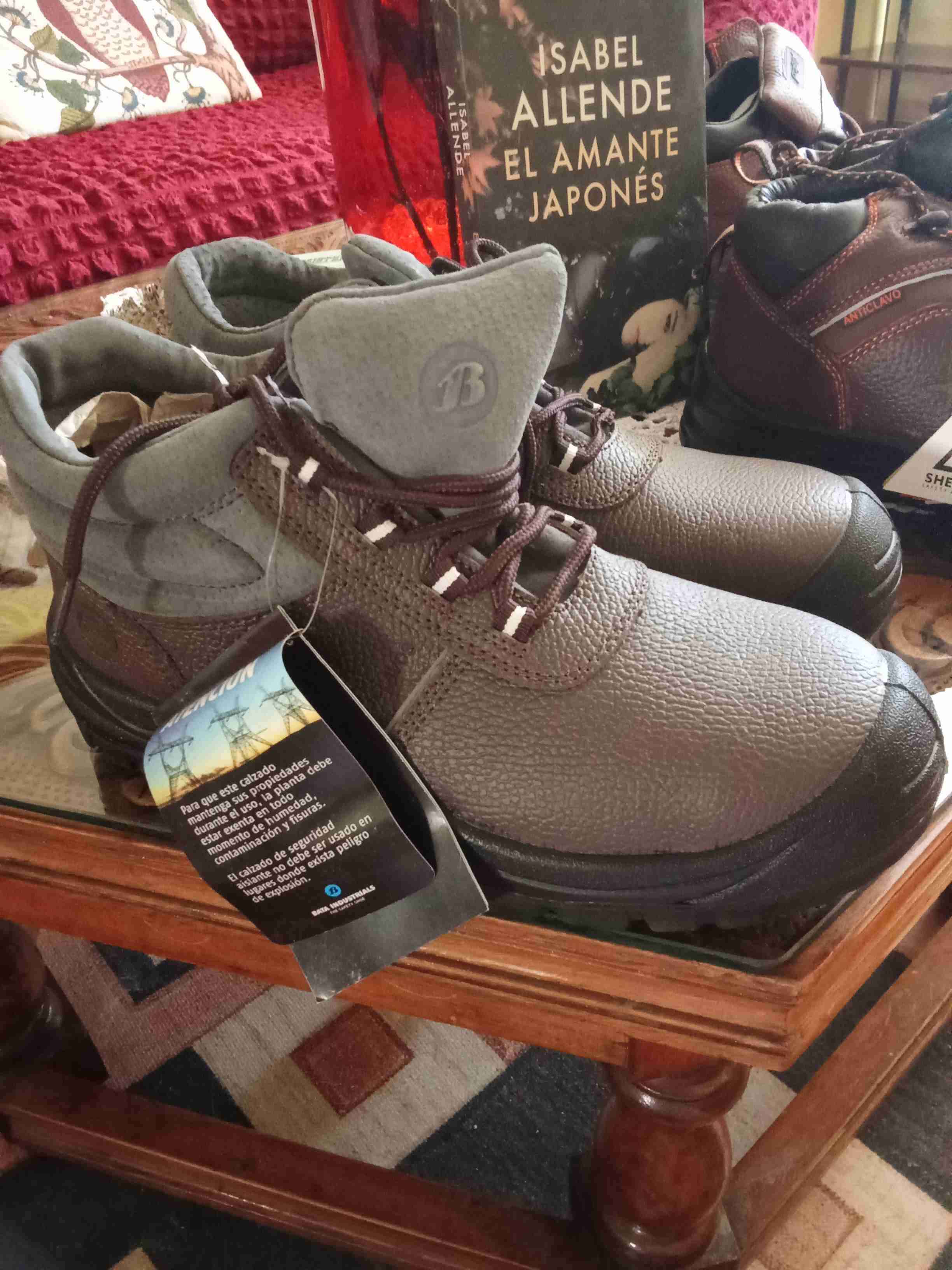 Botas de cuero marrón para hombre - miniatura 3