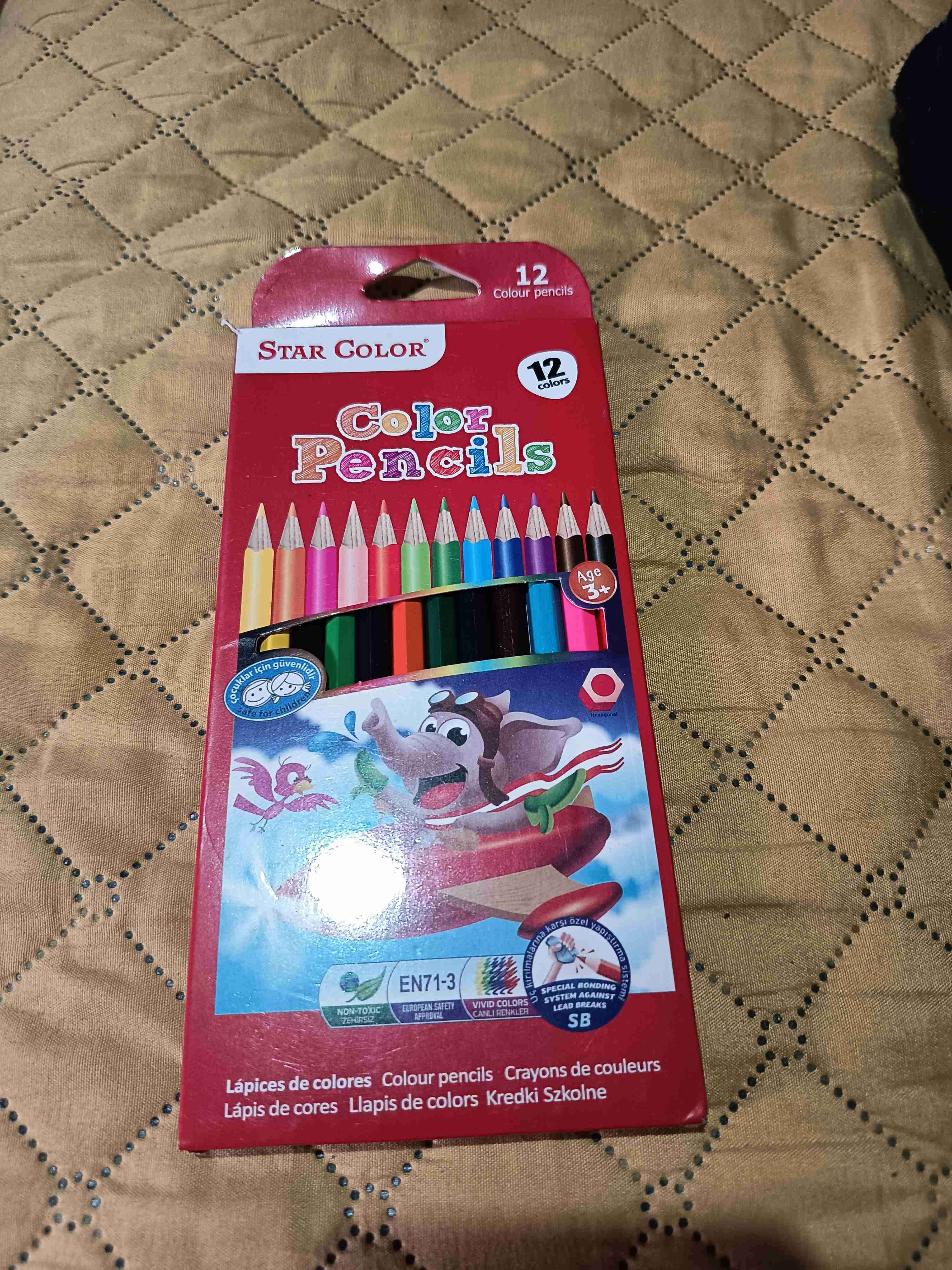 Lápices de colores y gráfitos - miniatura 3