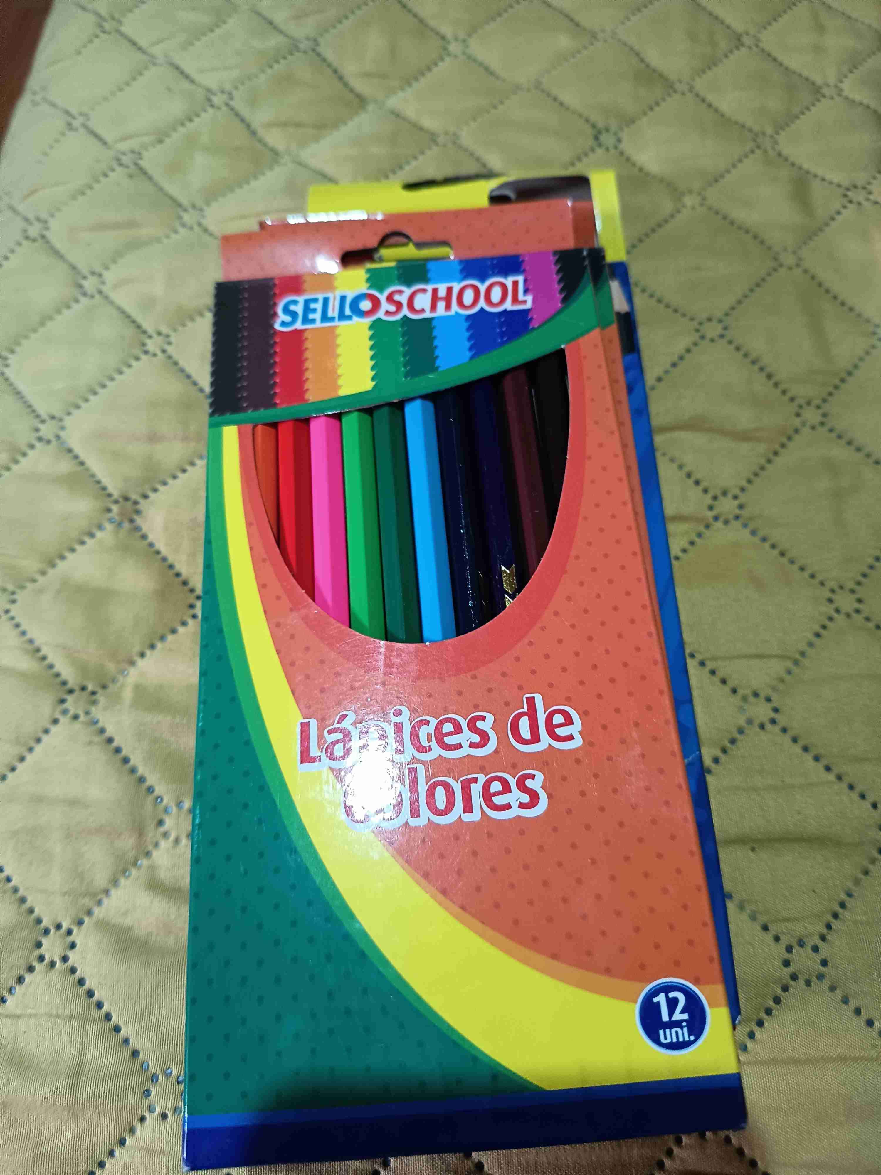 Lápices de colores y gráfitos - miniatura 5