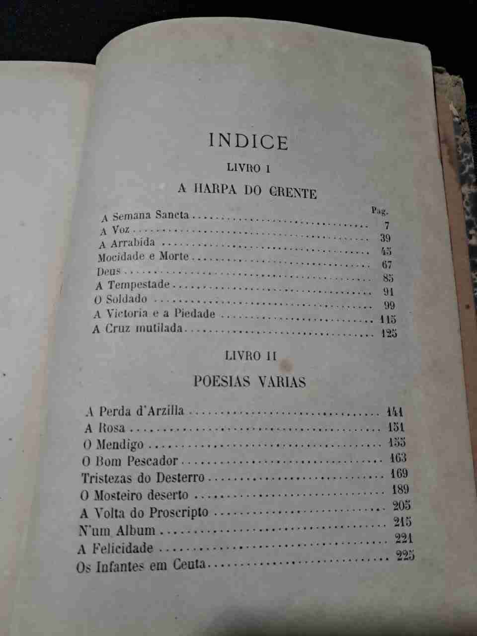 Libro antiguo de poesía portugués - miniatura 6