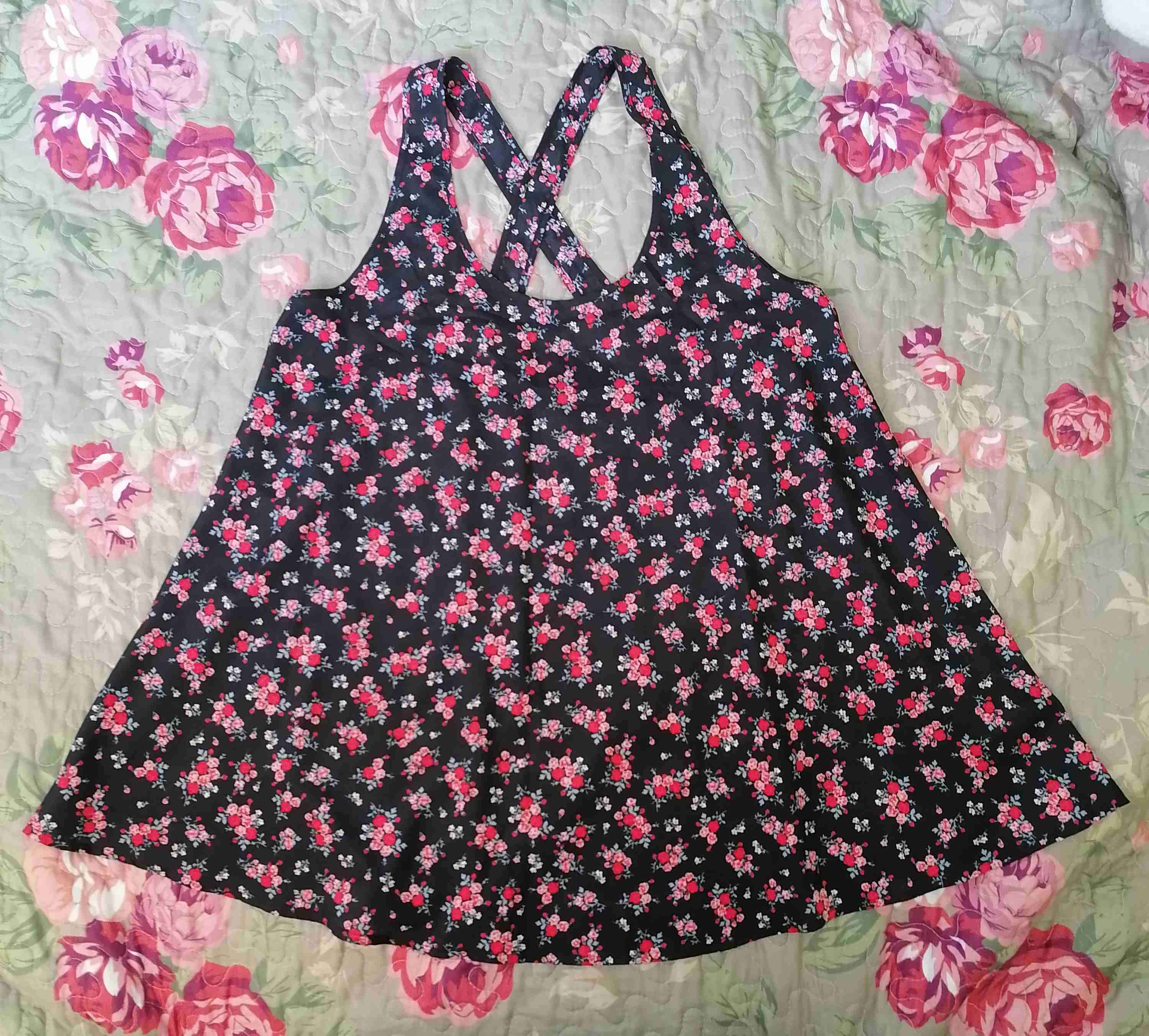 Blusa floral cruzado