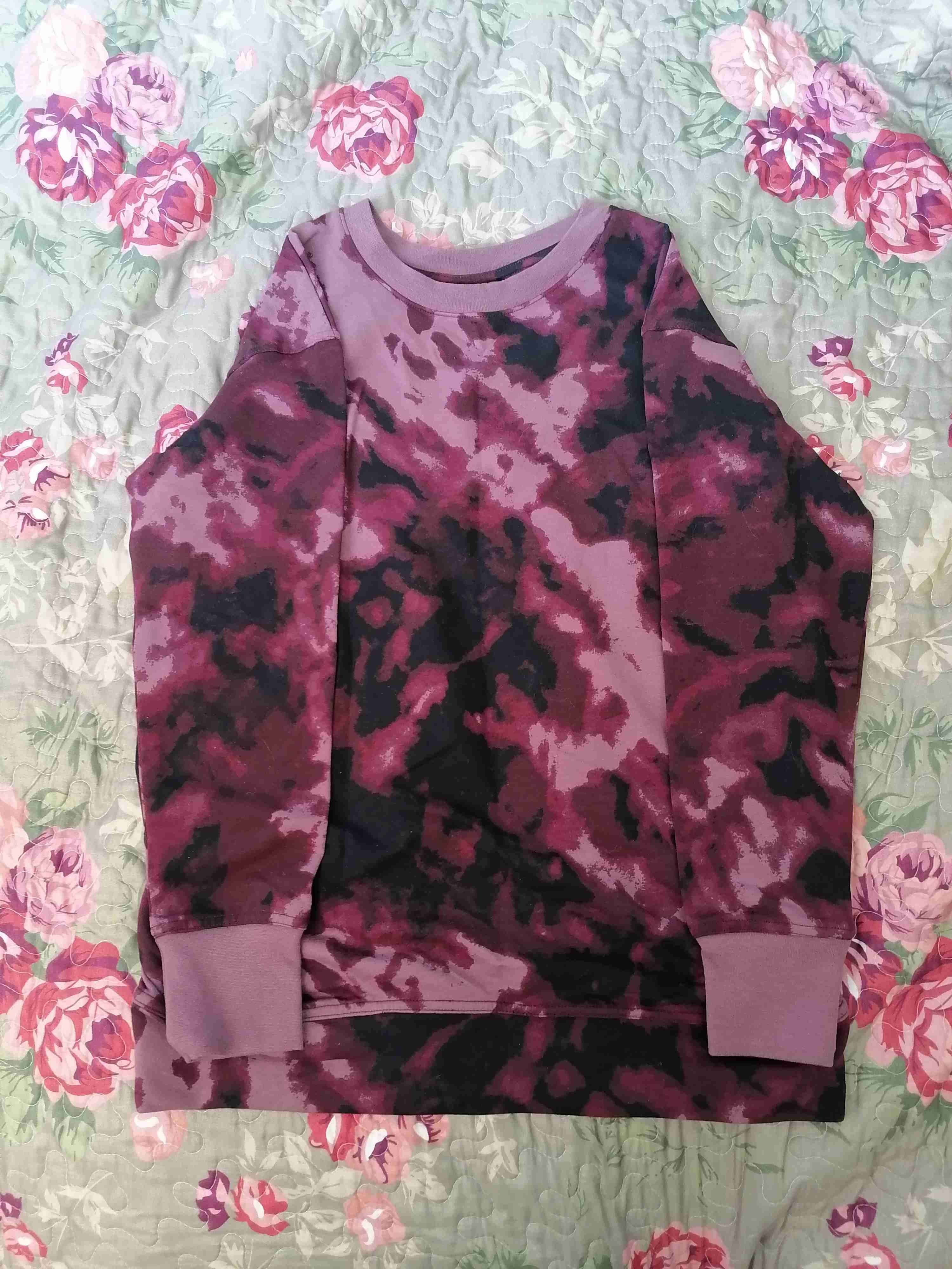 Polerón morado de diseño camuflado - miniatura 1