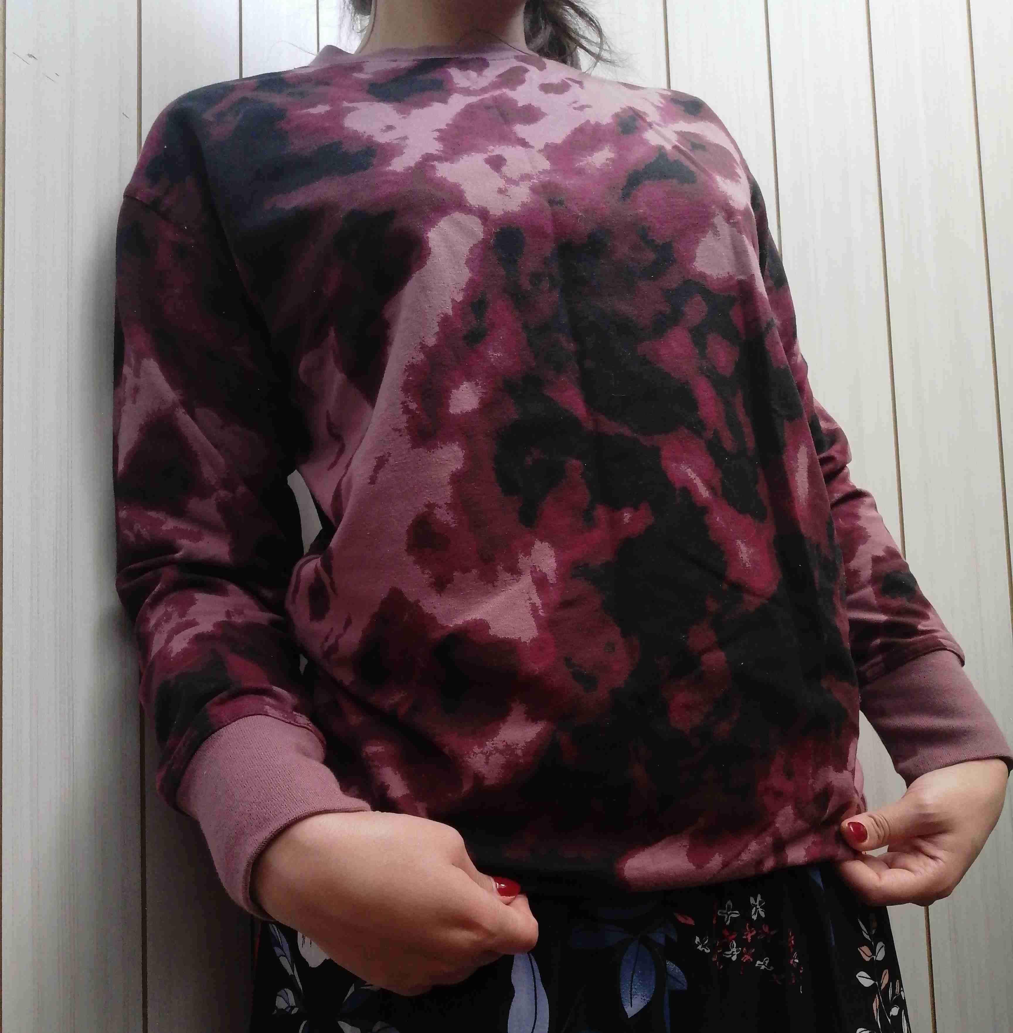 Polerón morado de diseño camuflado - miniatura 3