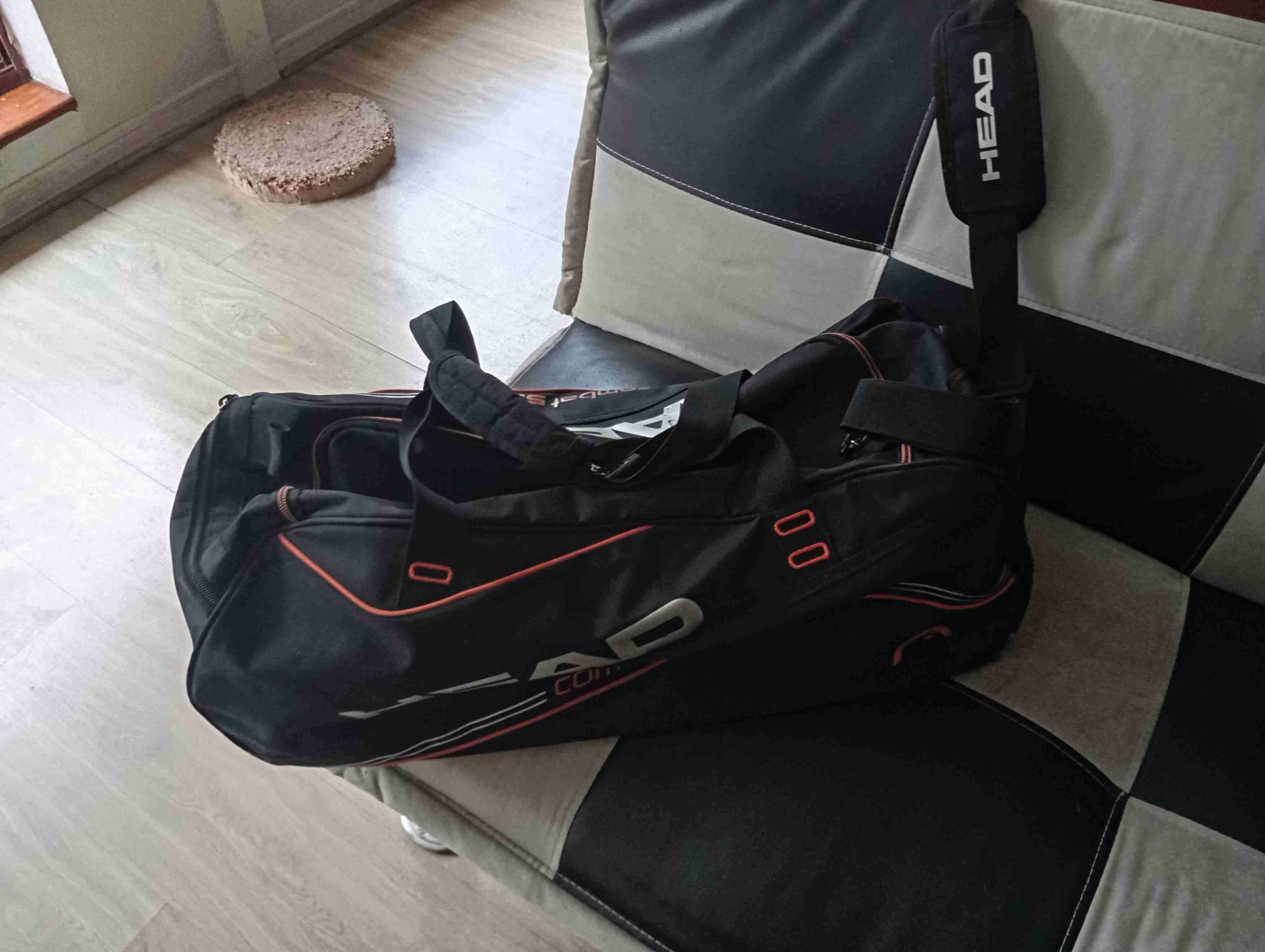 Bolso Deportivo Negro/Rojo marca HEAD 55 Combat - miniatura 2