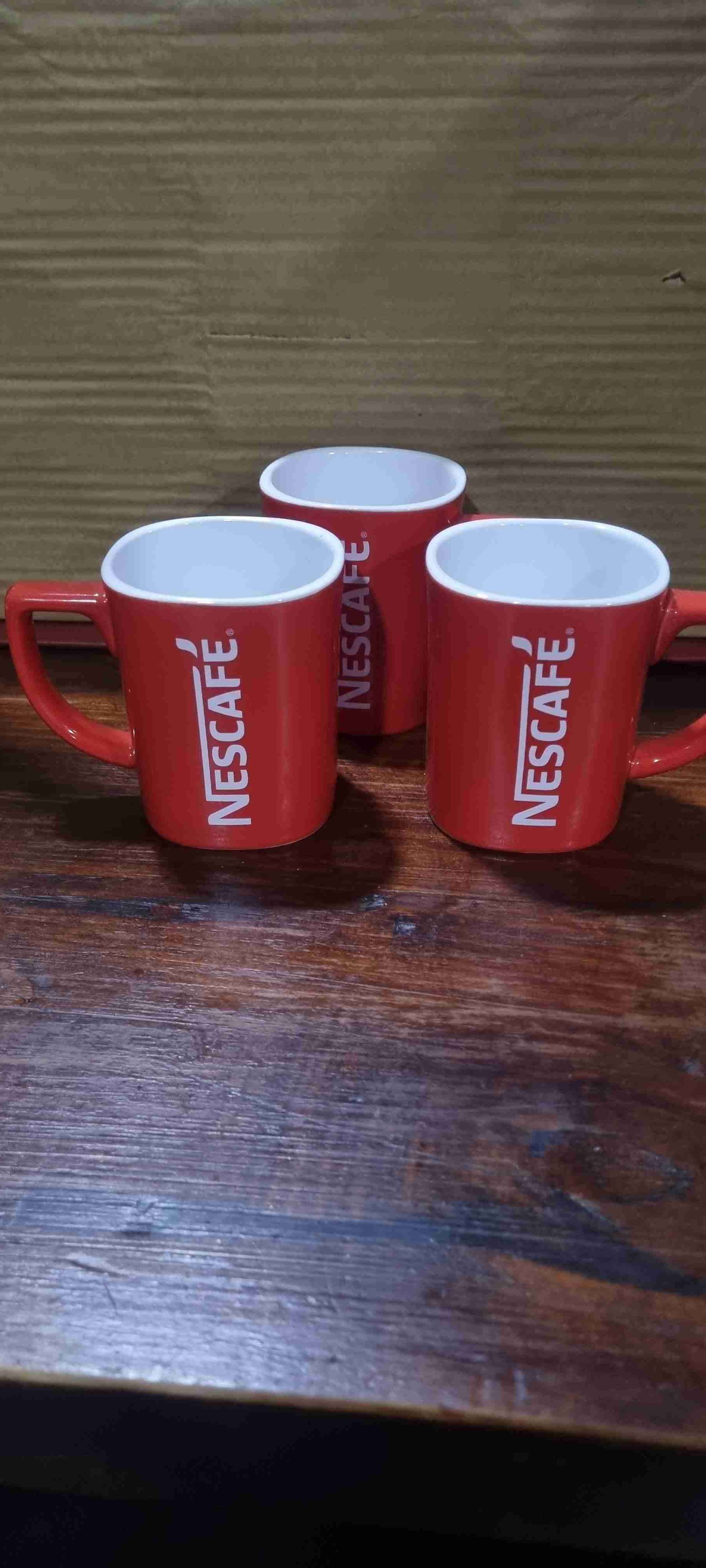 Set de tazas Nescafé rojas - miniatura 2