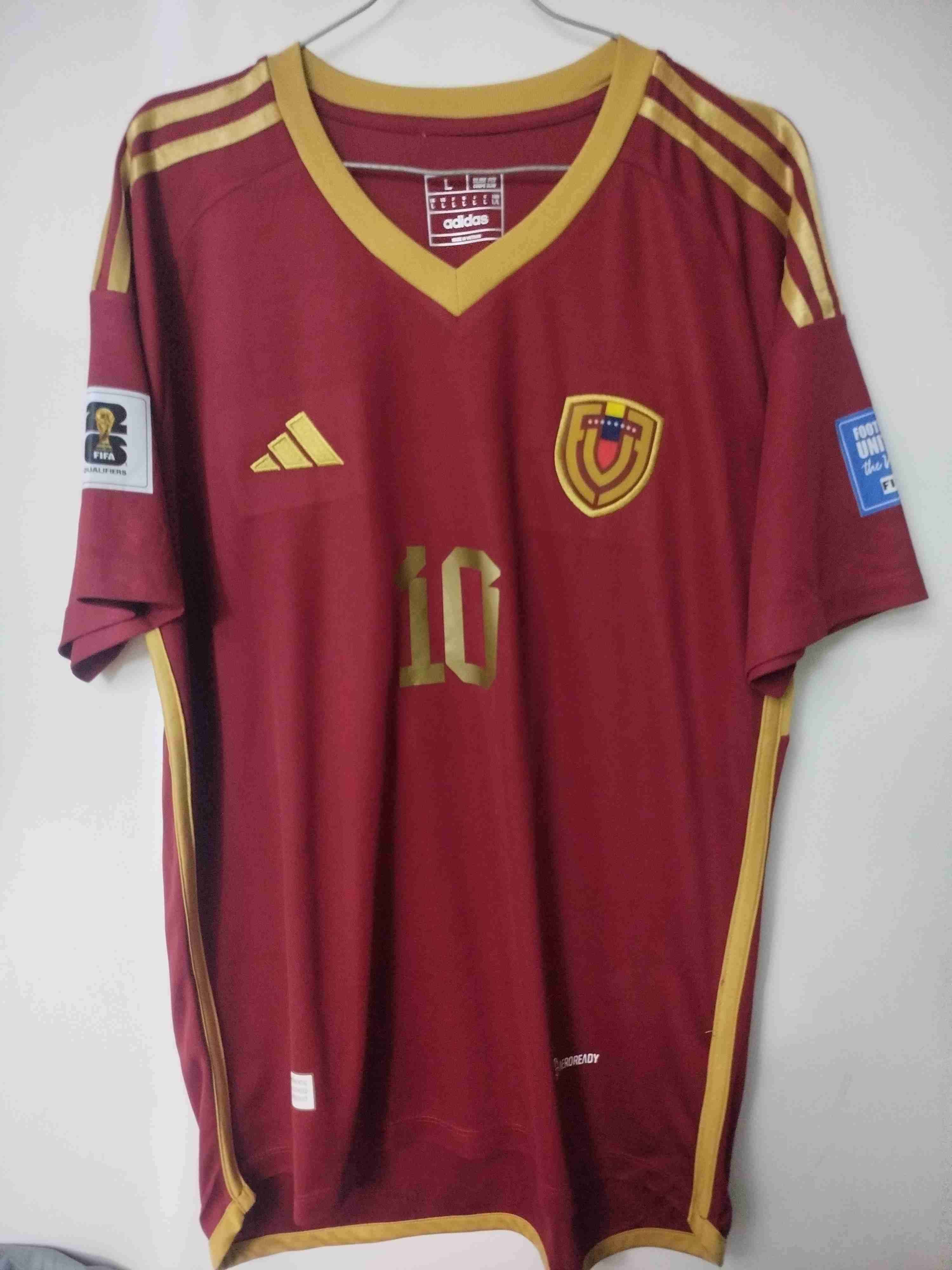 Camiseta Selección de Venezuela. Talla L Hombre - miniatura 1