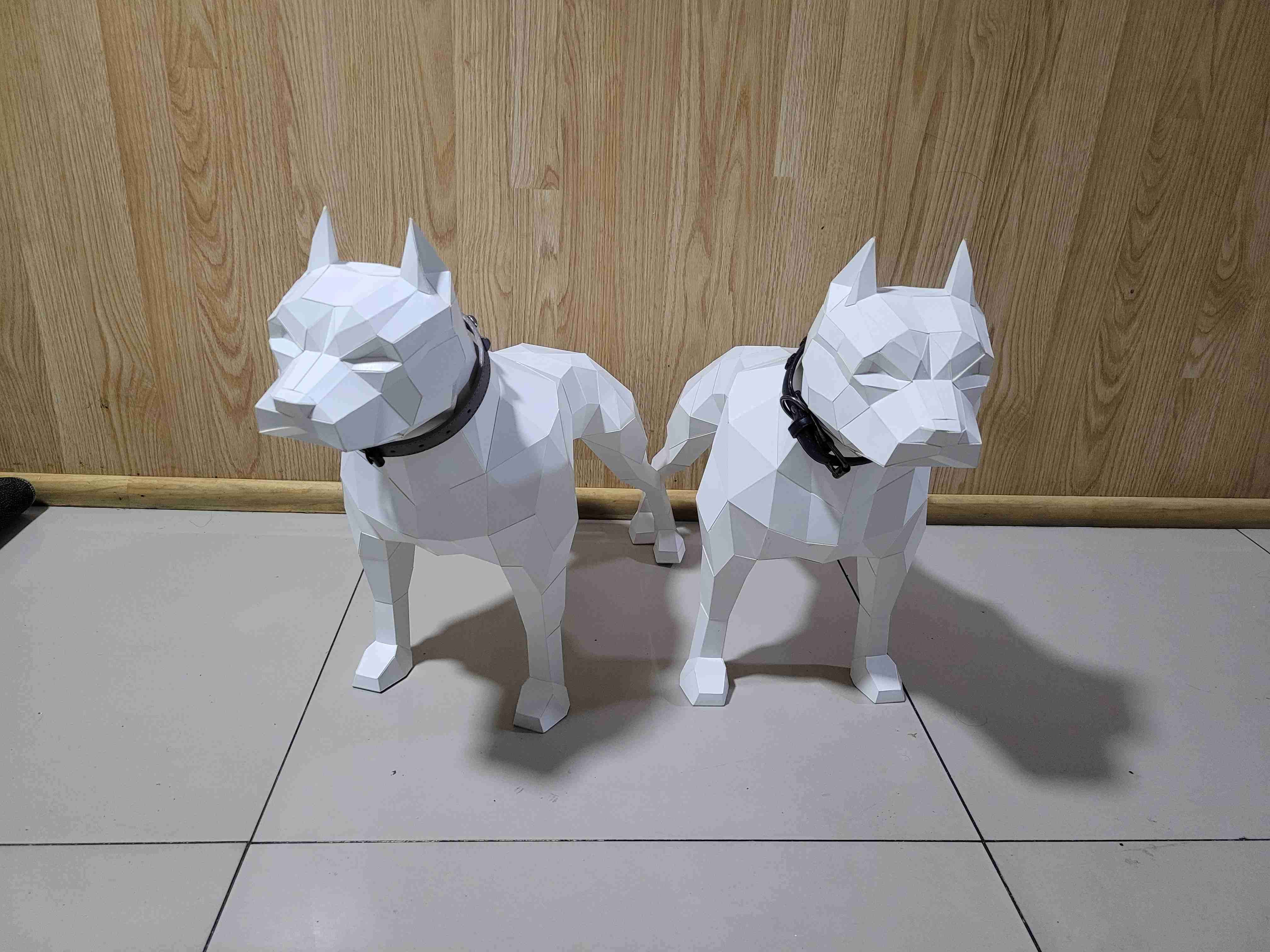 Esculturas de perros geométricas - miniatura 2