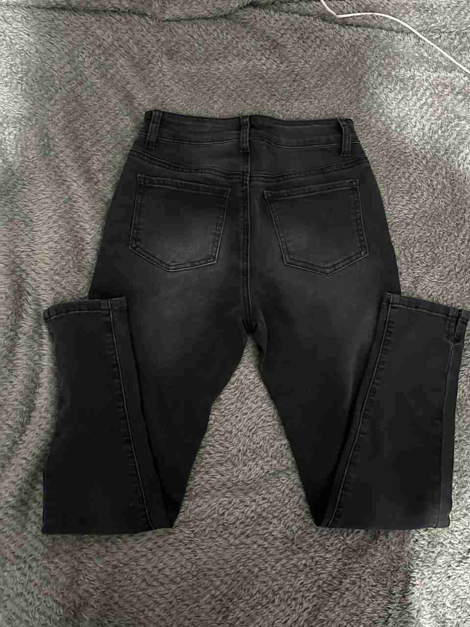 Jeans negros nuevo shein - miniatura 2