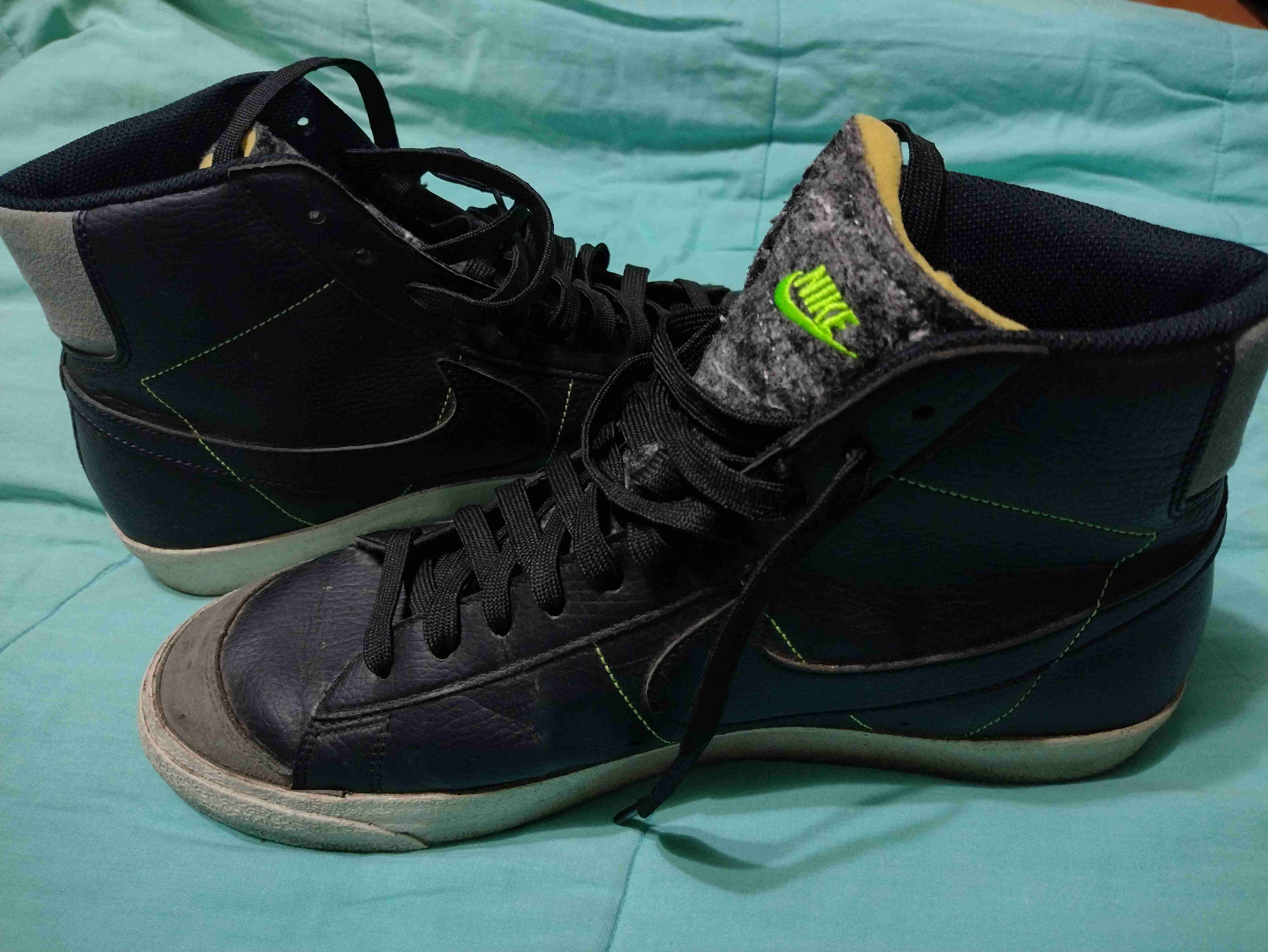 Zapatillas negras de caña alta - miniatura 4