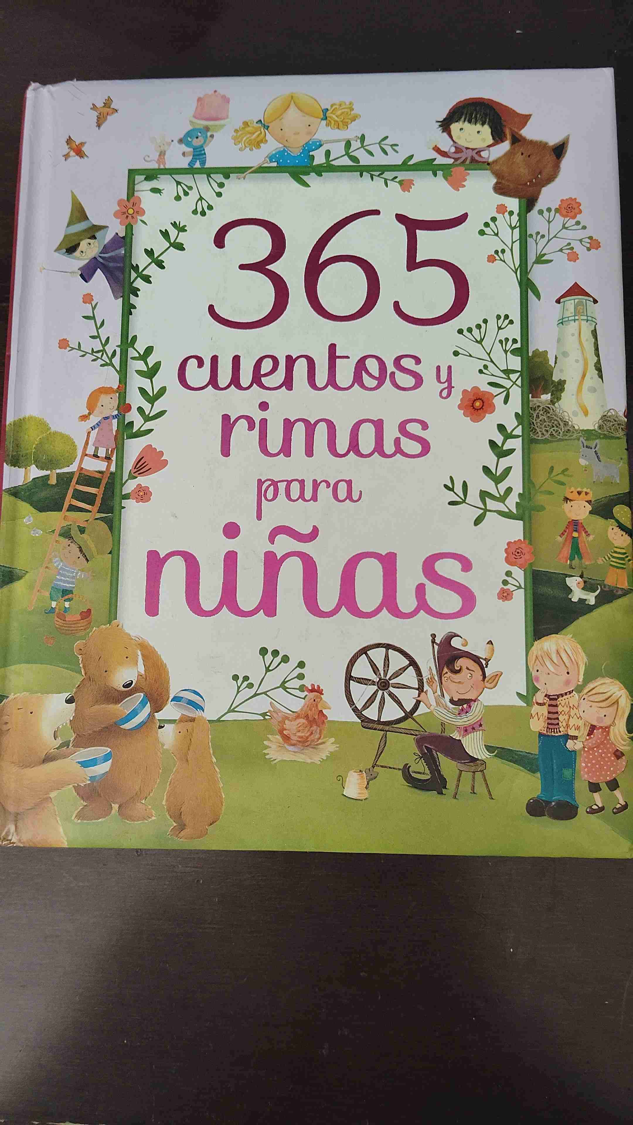 Libro: 365 cuentos y rimas