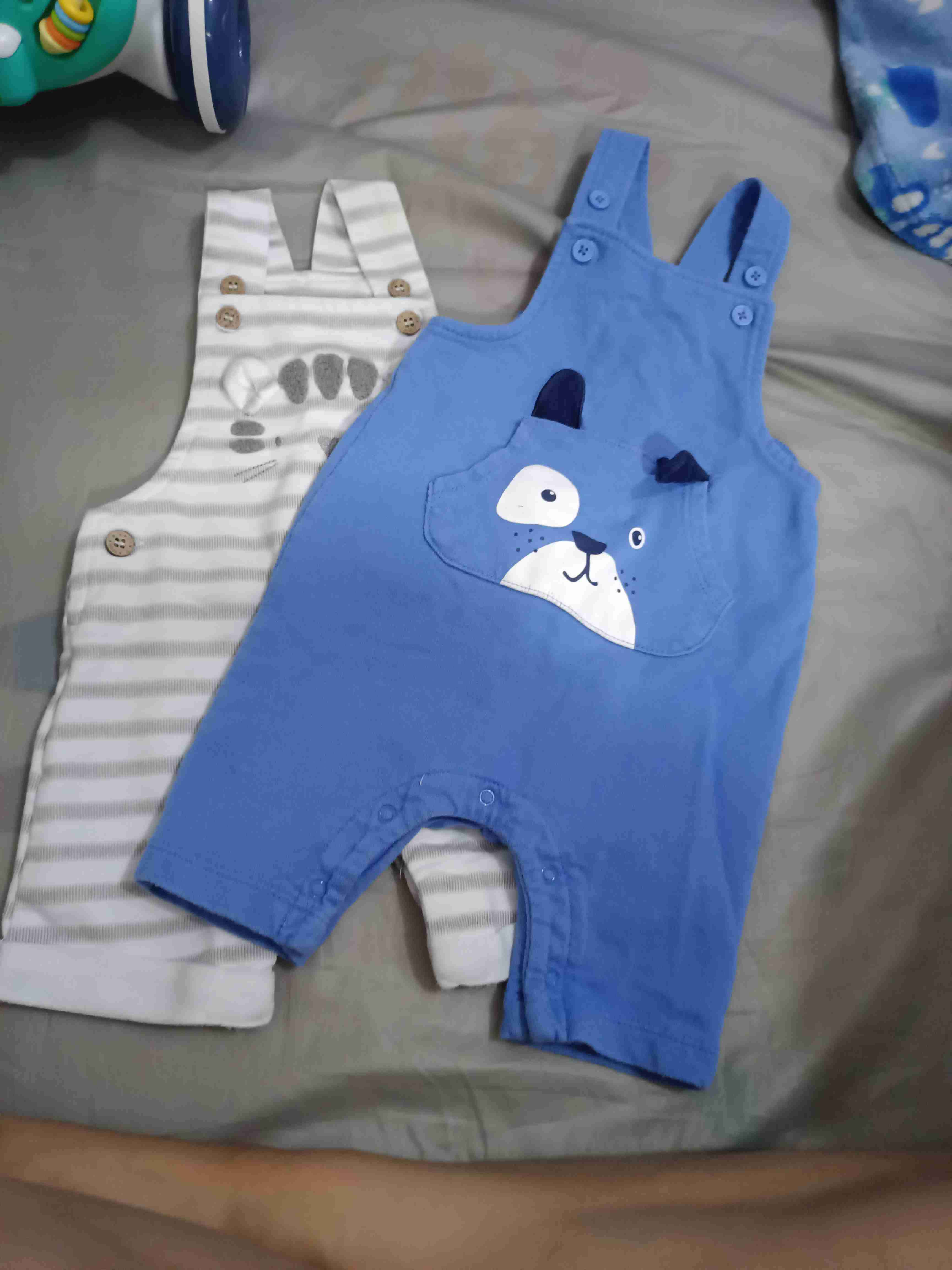 Peto bebé azul con diseño - miniatura 1