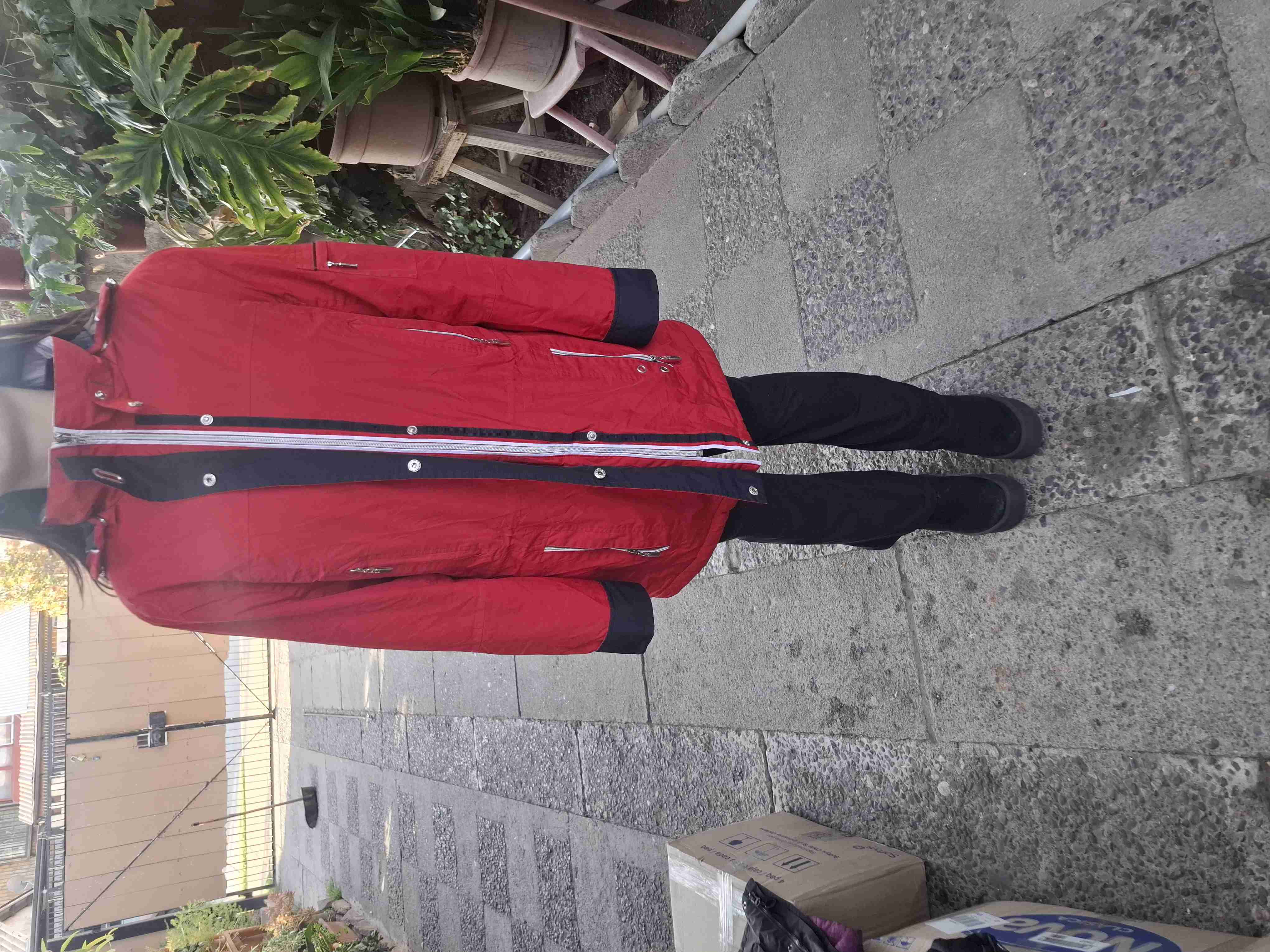 Parka con capucha de invierno - miniatura 3