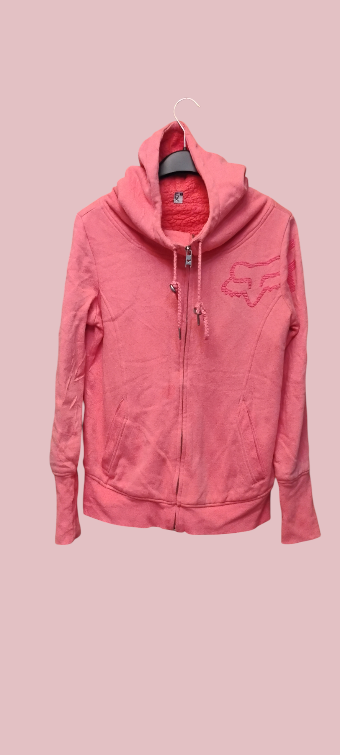 Polerón rosado con cierre