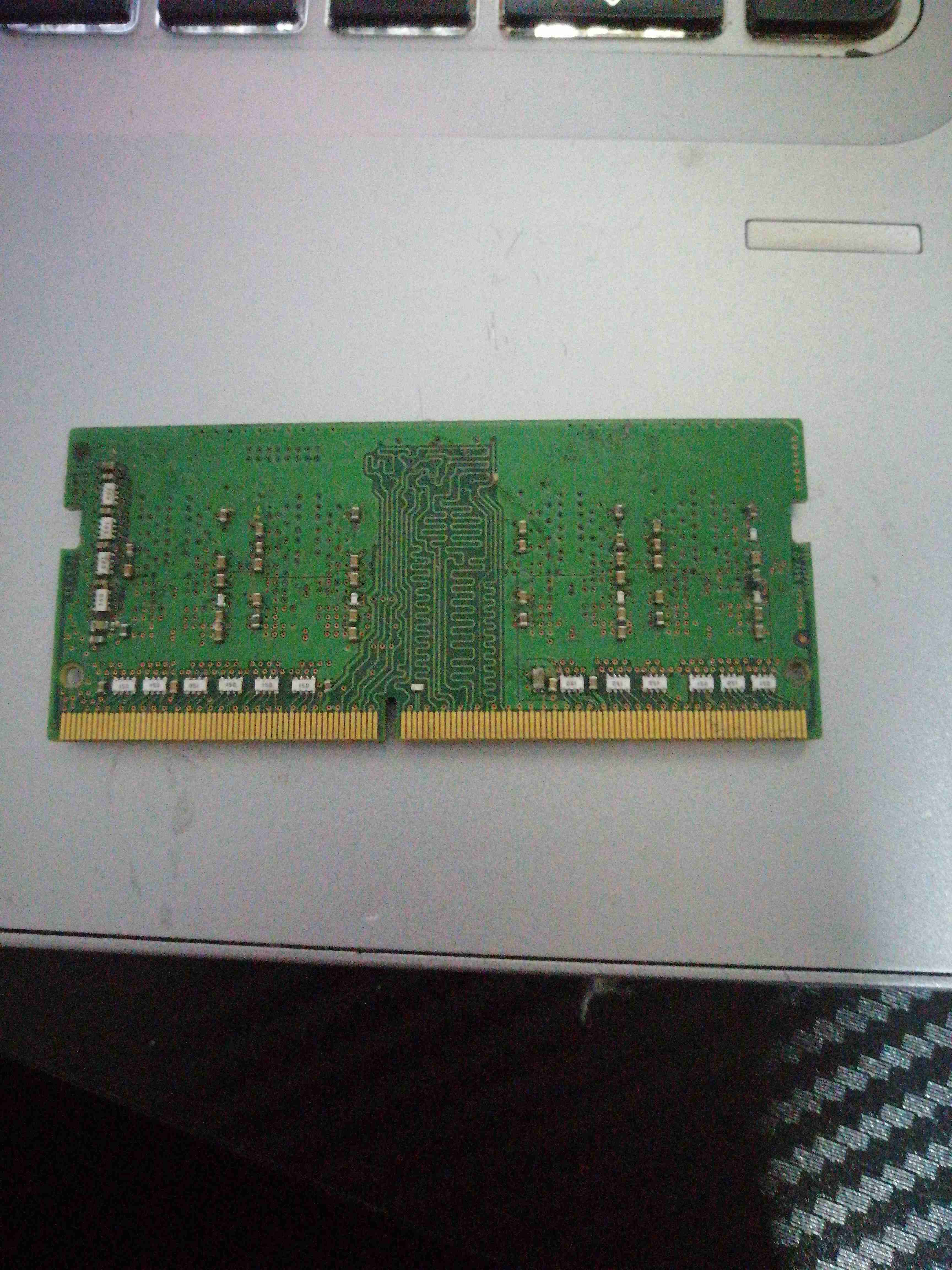 Memoria RAM SK Hynix 4GB - miniatura 2