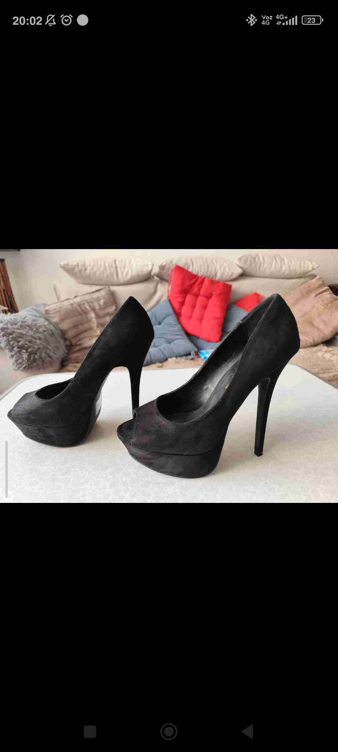 Tacones negros plataforma