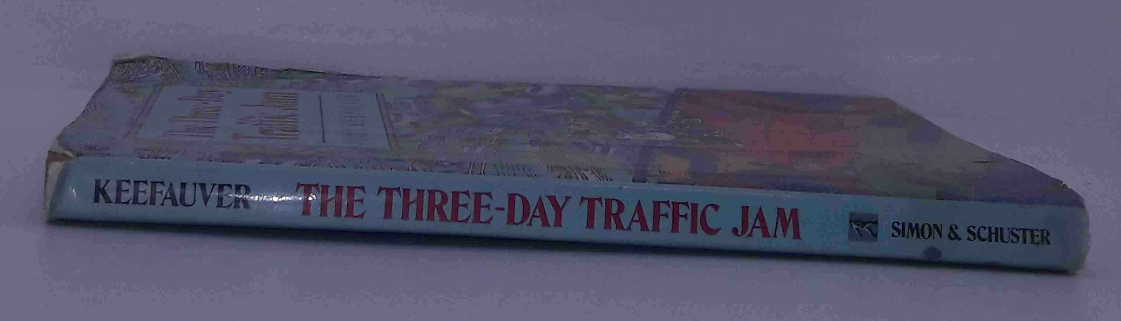 Libro 'The Three-Day Traffic Jam' - miniatura 5