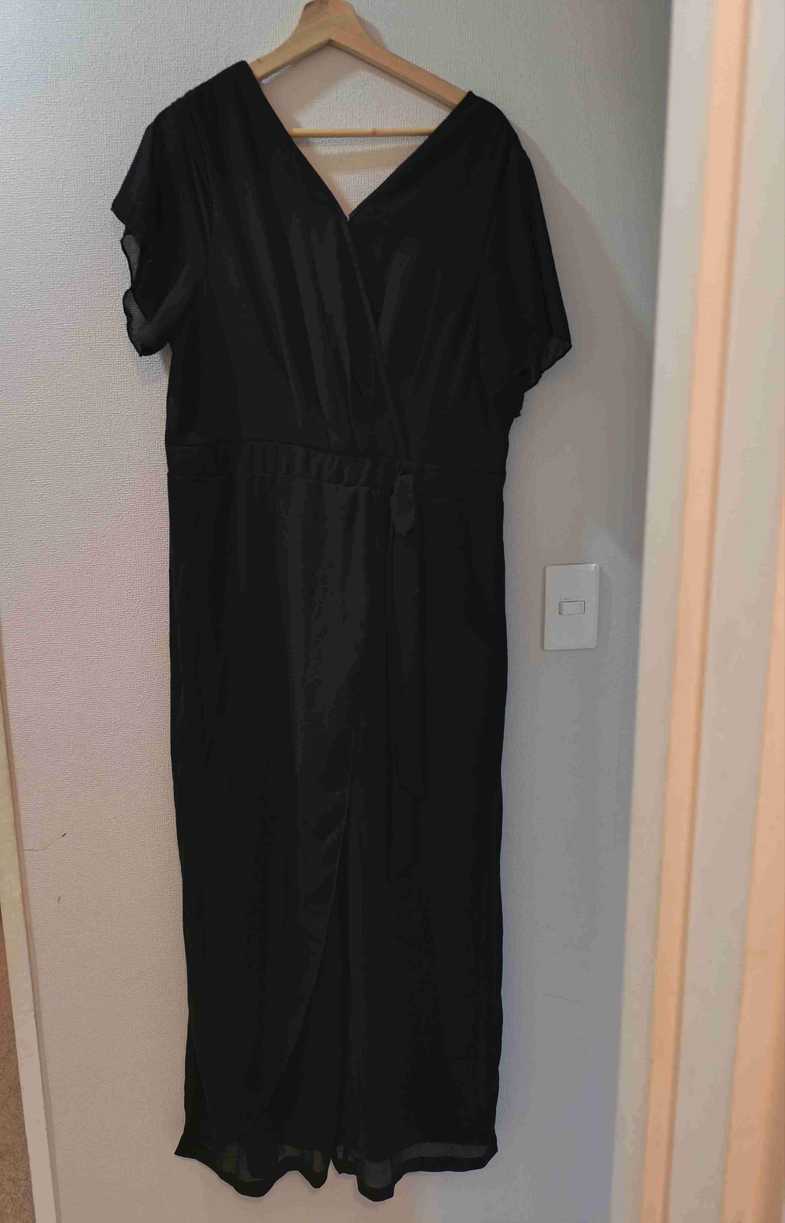 Enterito largo negro elegante