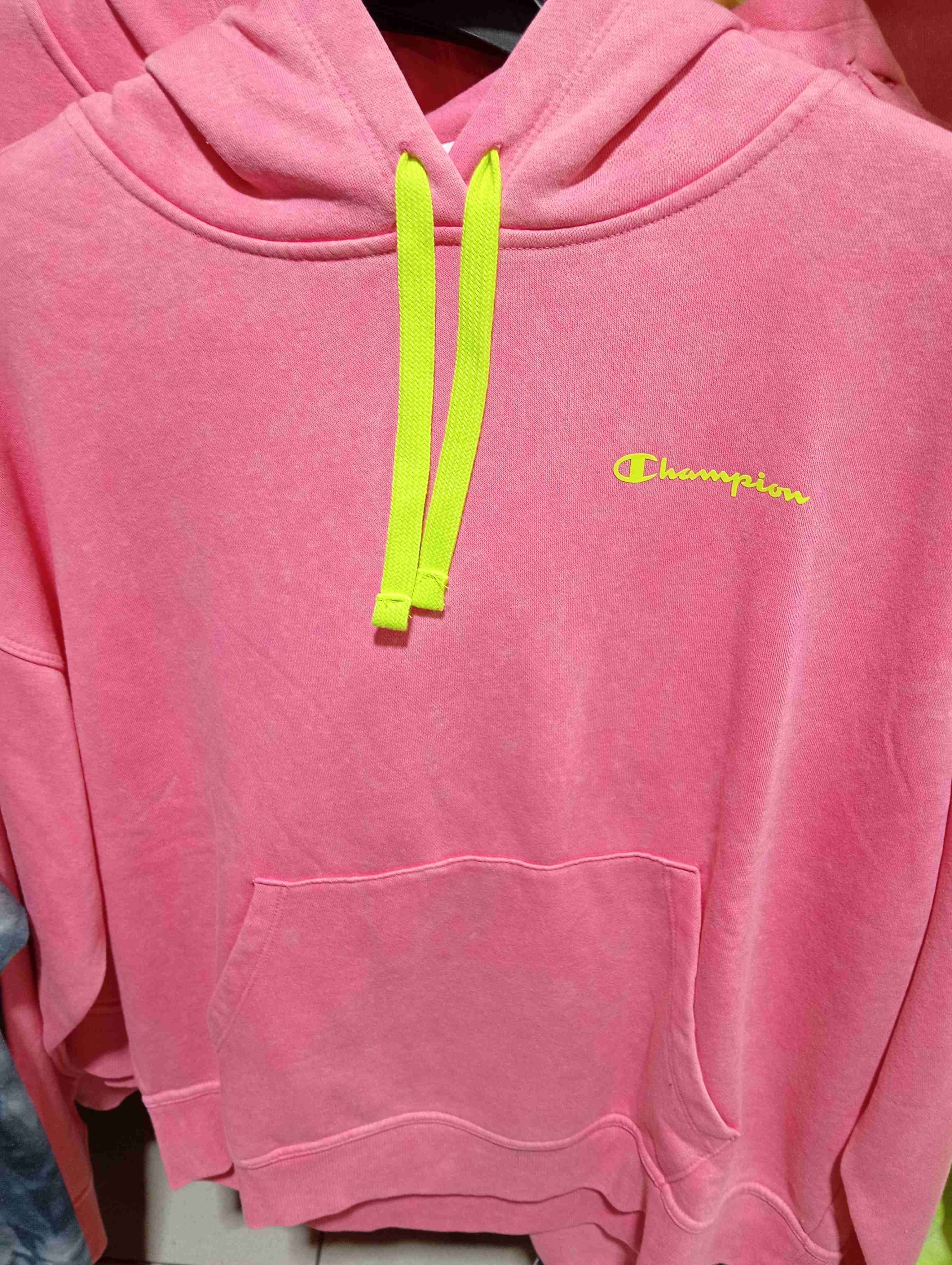 Polerón rosa Champion con capucha