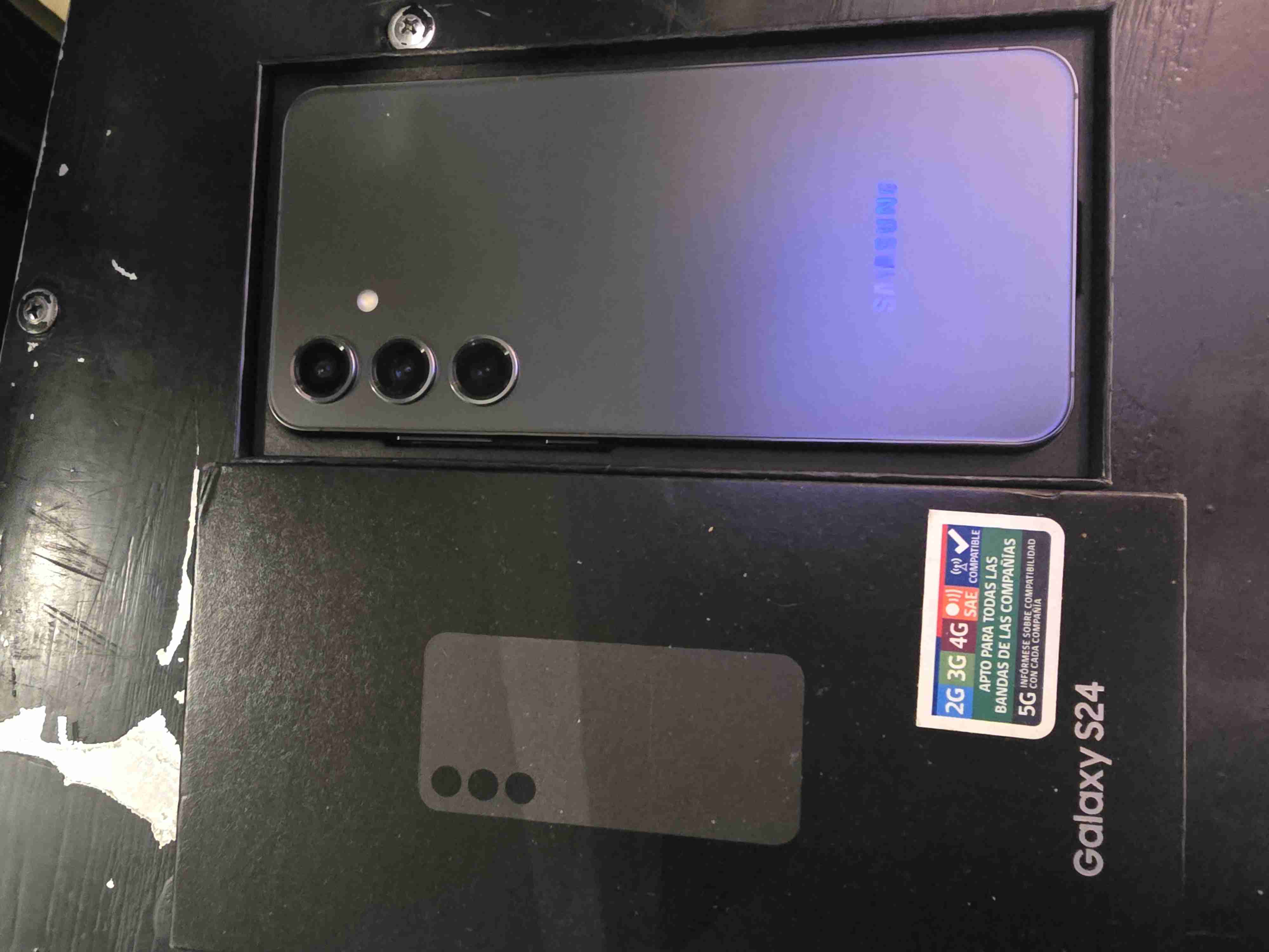 Samsung Galaxy S24 nuevo - miniatura 1