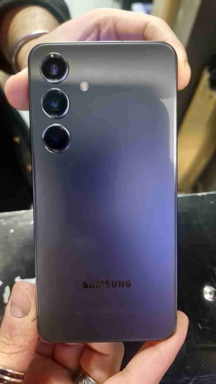 Samsung Galaxy S24 nuevo - miniatura 4