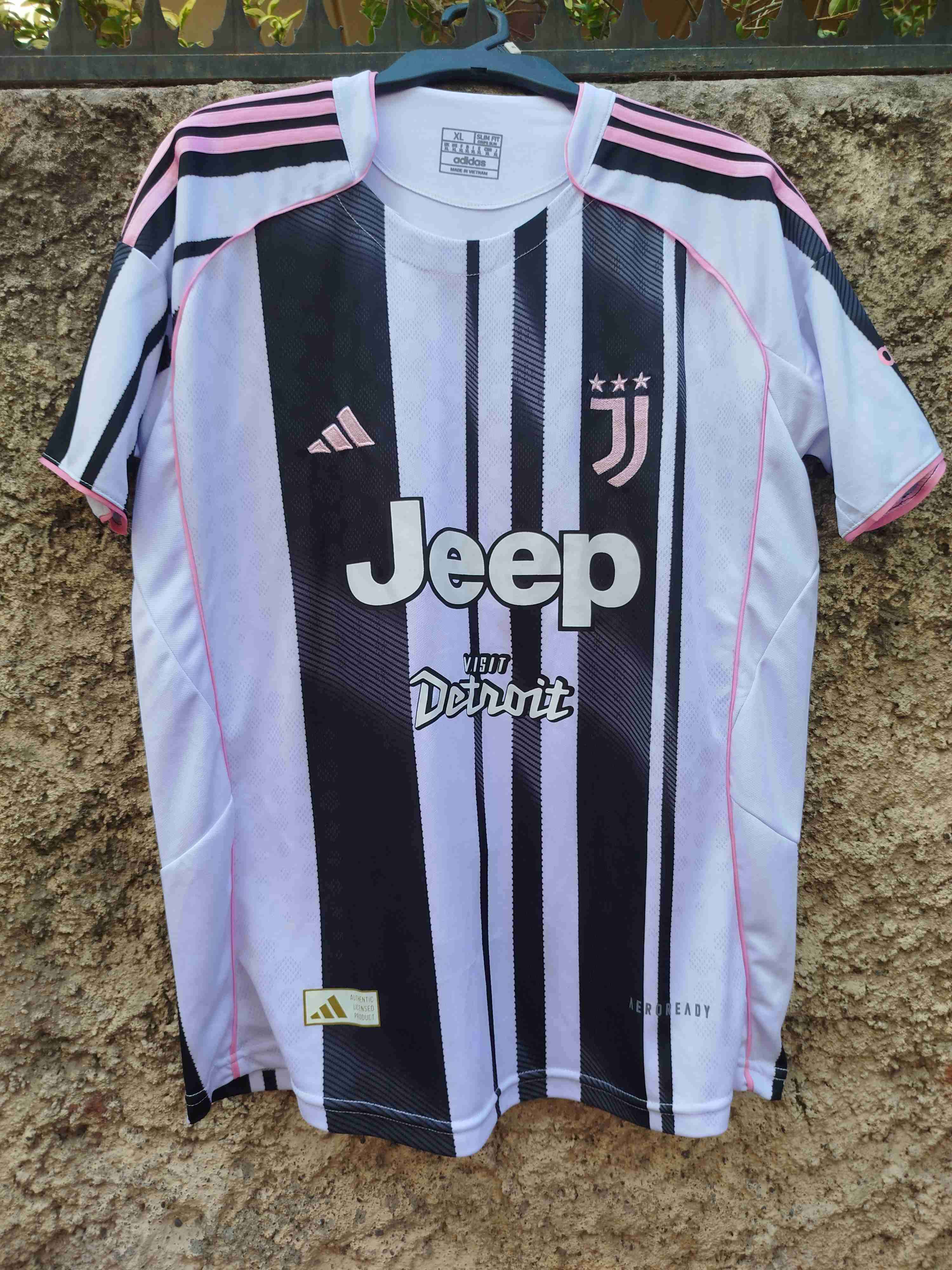 Camiseta Juventus. Talla XL de Hombre - miniatura 1