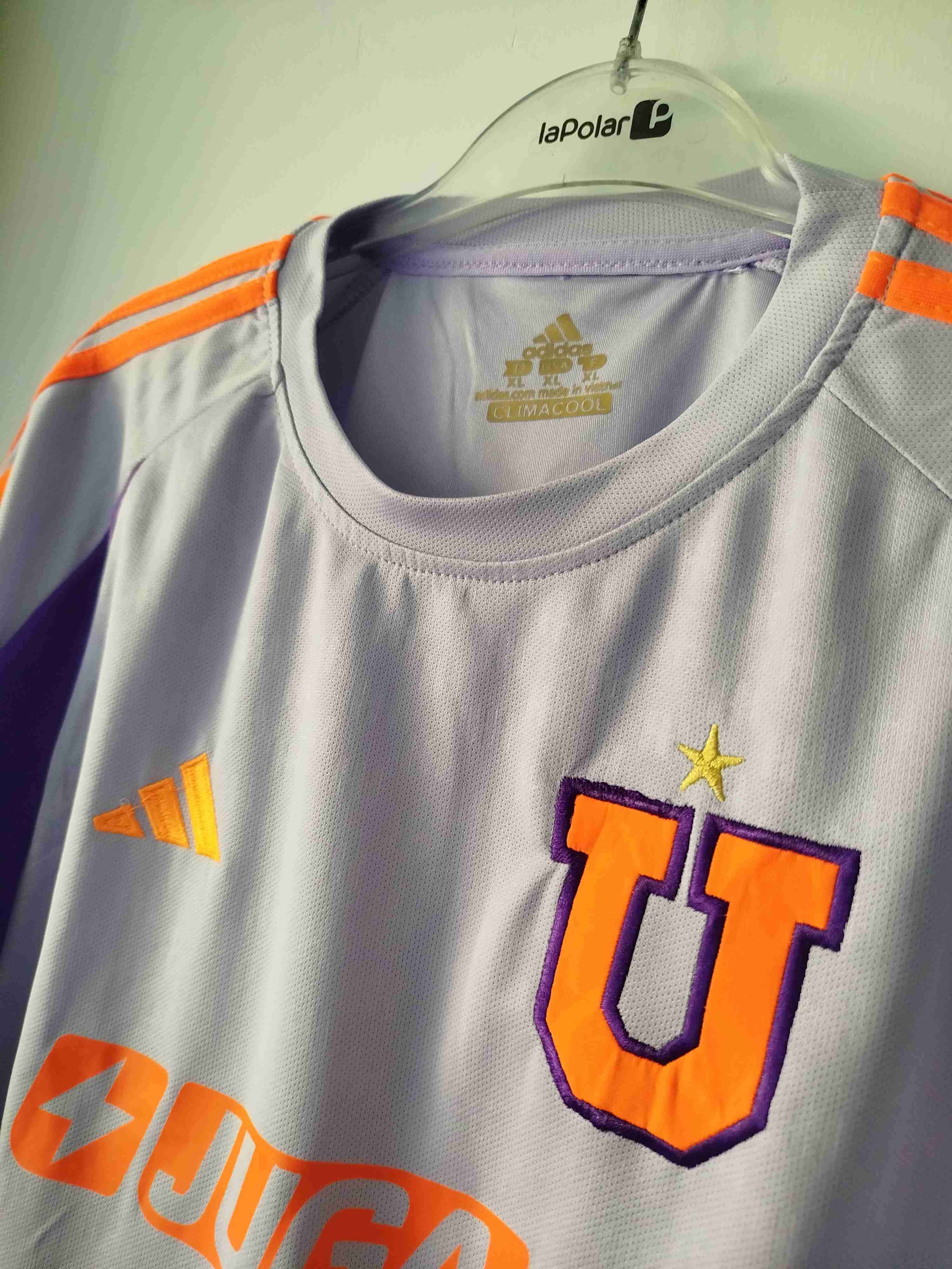 Camiseta Universidad de Chile. Talla XL Hombre - miniatura 2