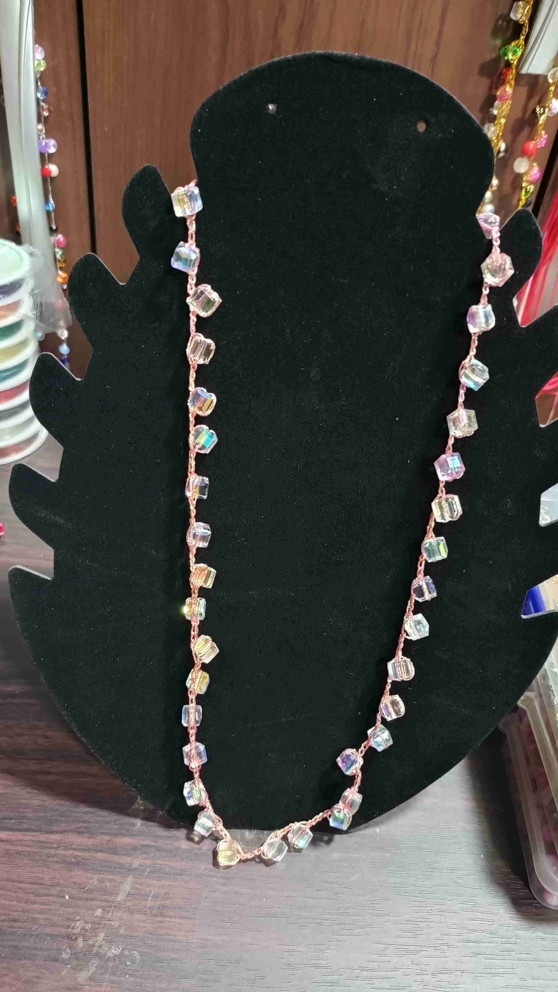 Set de collares de colores variados - miniatura 4