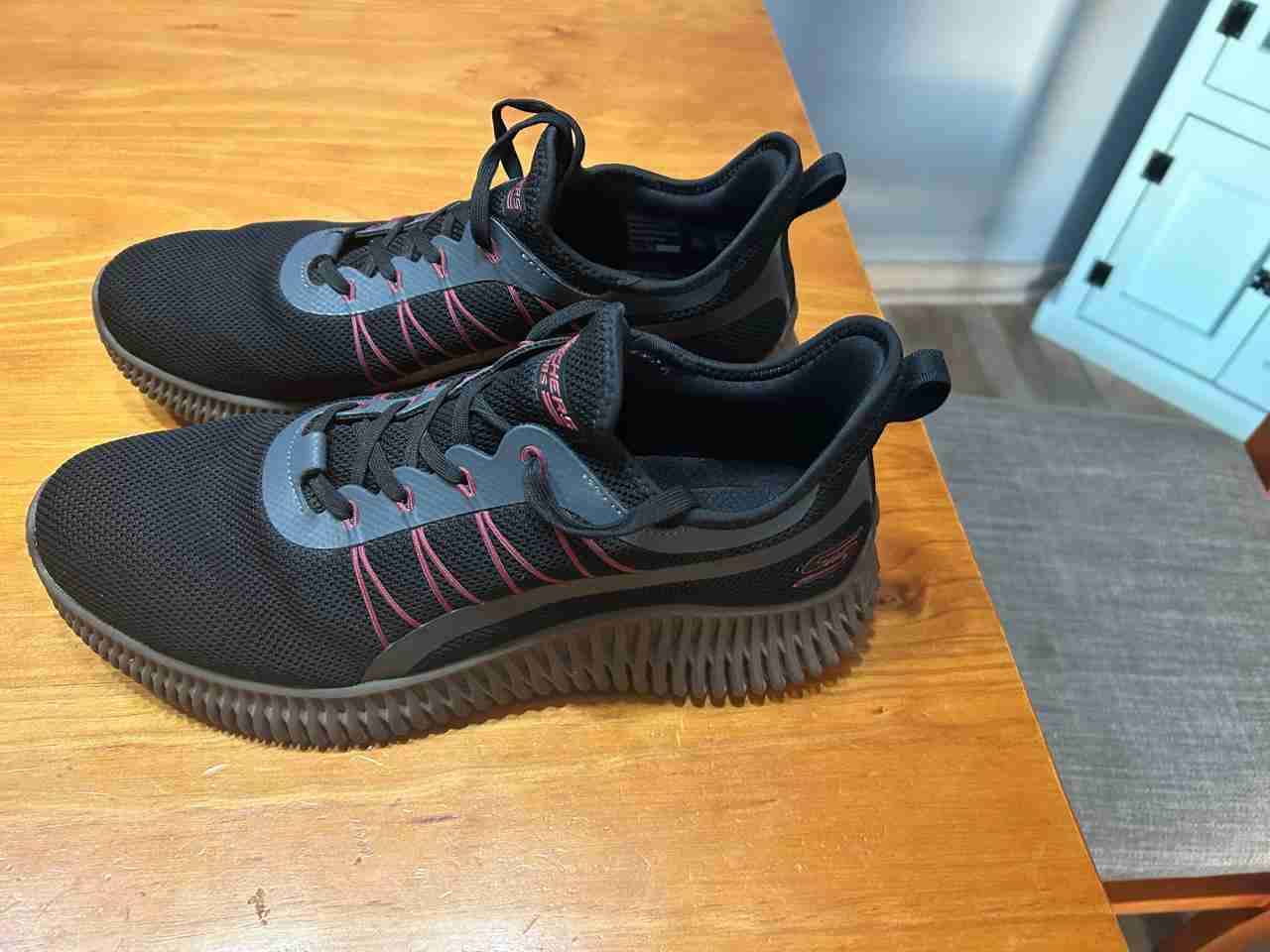 Zapatilla skechers color negro - miniatura 3